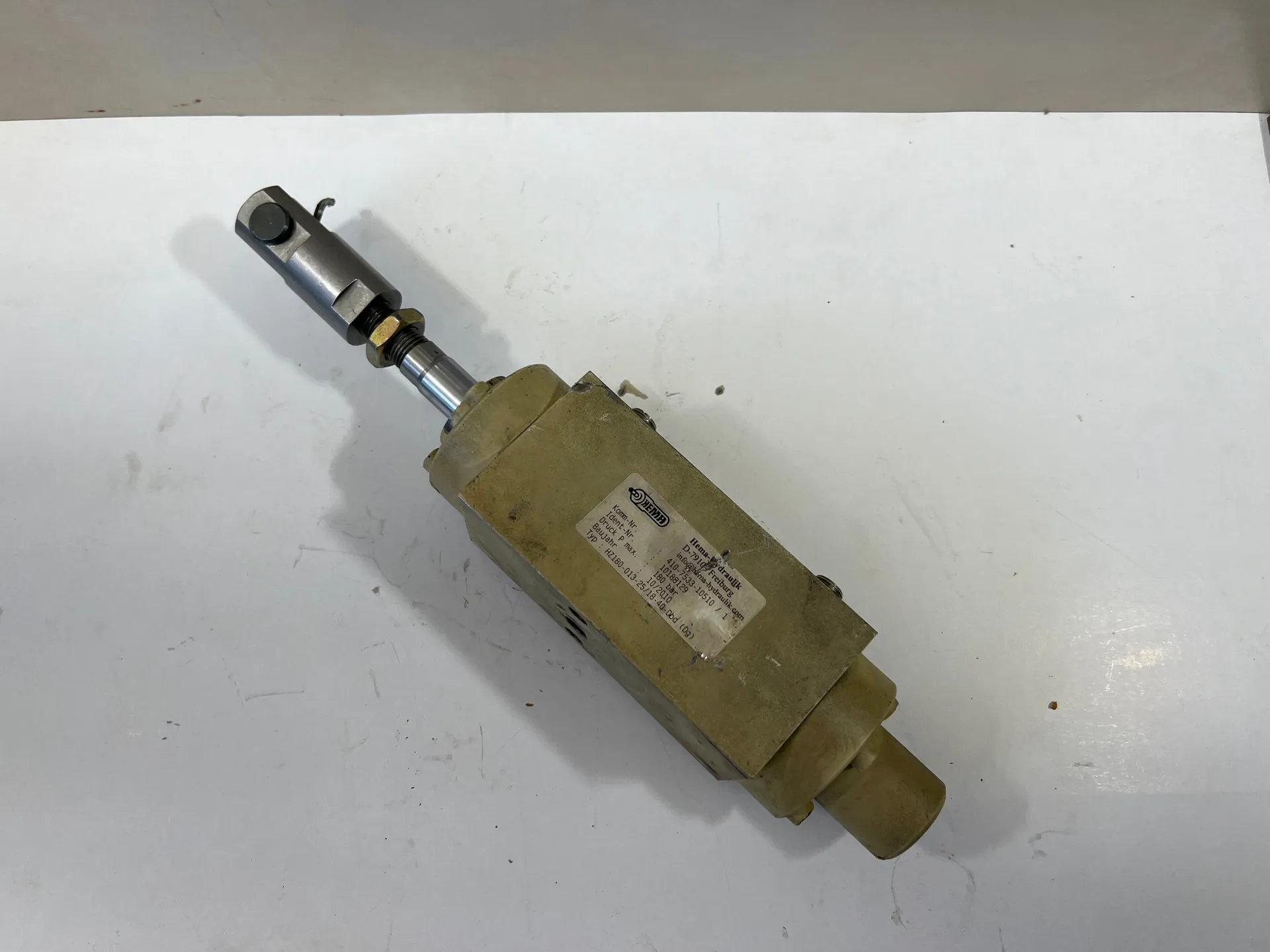 Hema-Hydraulik HZ180-013-25/18-40-DBG Hydraulic Cylinder – 180 Bar - Thumbnail 3