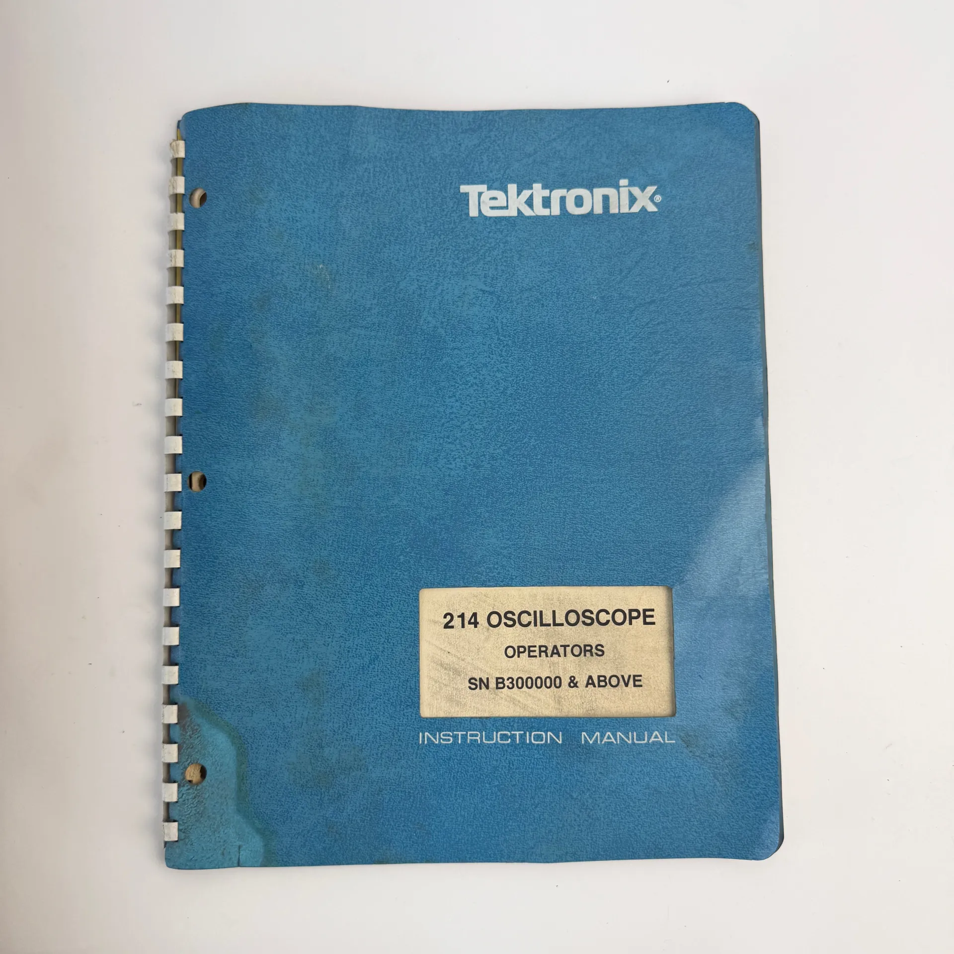 Tektronix 070-5054-00 214 Oscilloscope Operators Instruction Manual SN B300000 & Above - Image 1