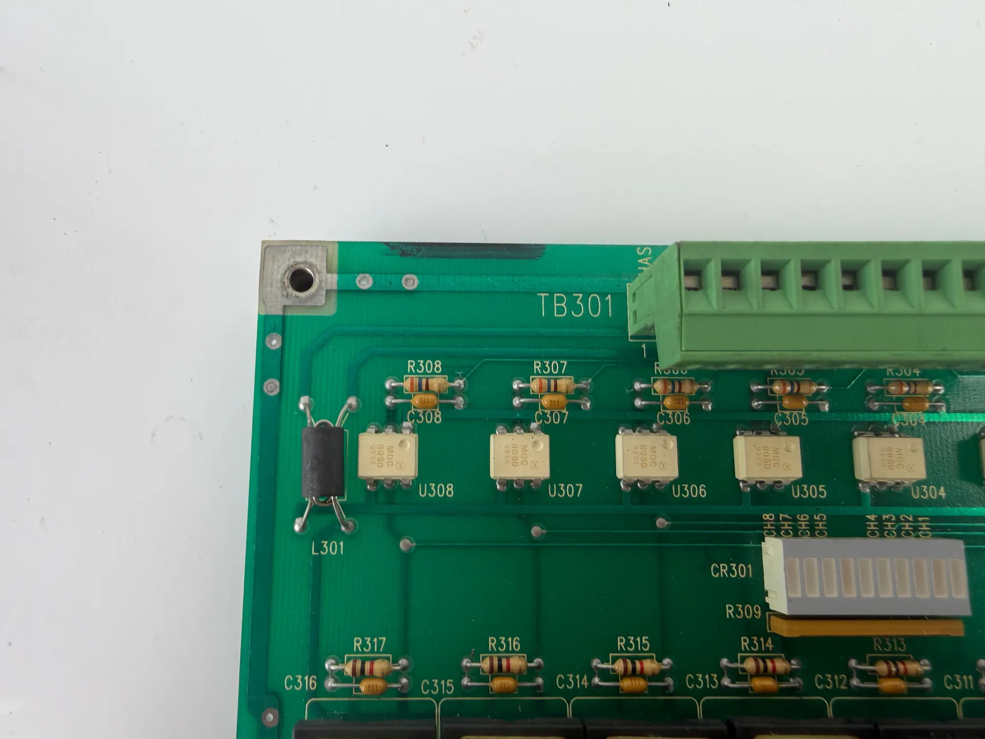 Wintriss Cam Box PCB ASSY C42416 Data Instruments 8 Channel Relay Board - Thumbnail 4