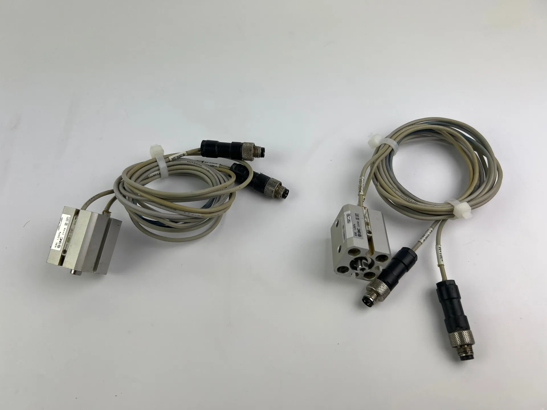 1x SMC CDQSB12-10D Cylinder w/ Sensor 130cm Cable CDQSB1210D - Thumbnail 5