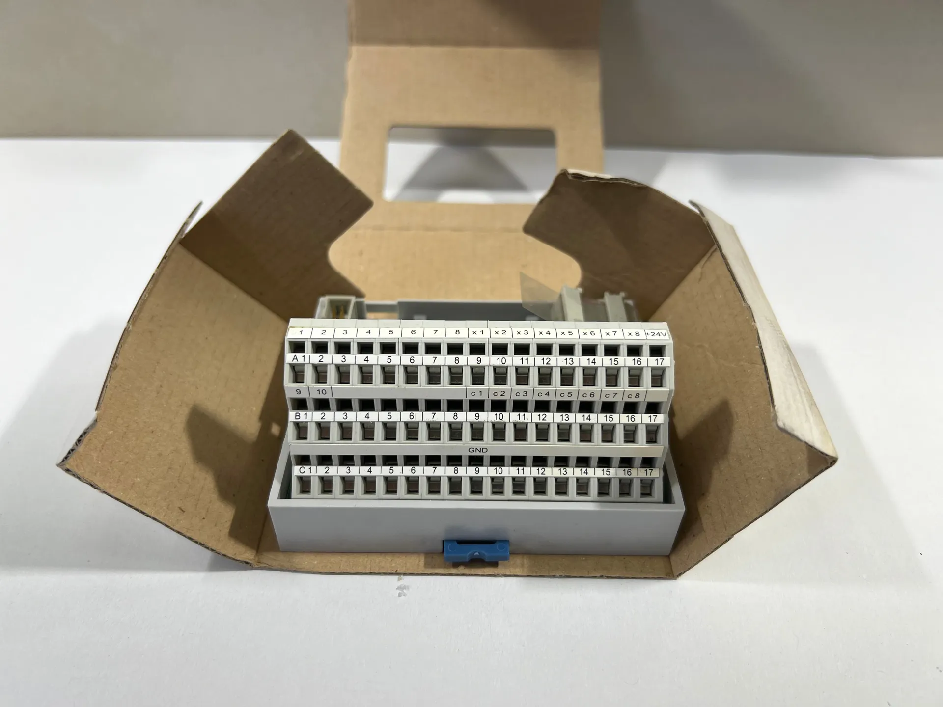 1x SIGMATEK Terminal Base Module DKL025 05-024-025-D – NEW