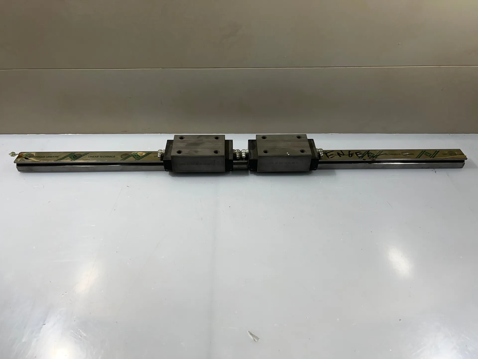1x INA KWE 30 Linear Rail with 2 Blocks, 760mm - Image 1
