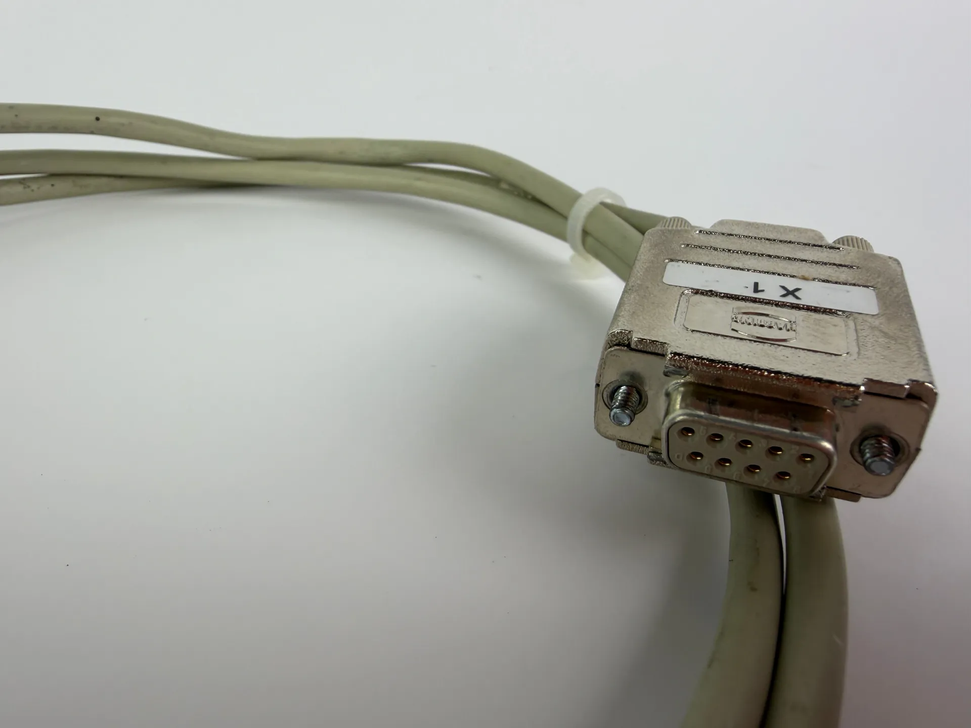 Harting 9 Pin D-Sub Cable Male to Female 1.5m HELUKABEL Rofin Laser - Thumbnail 6