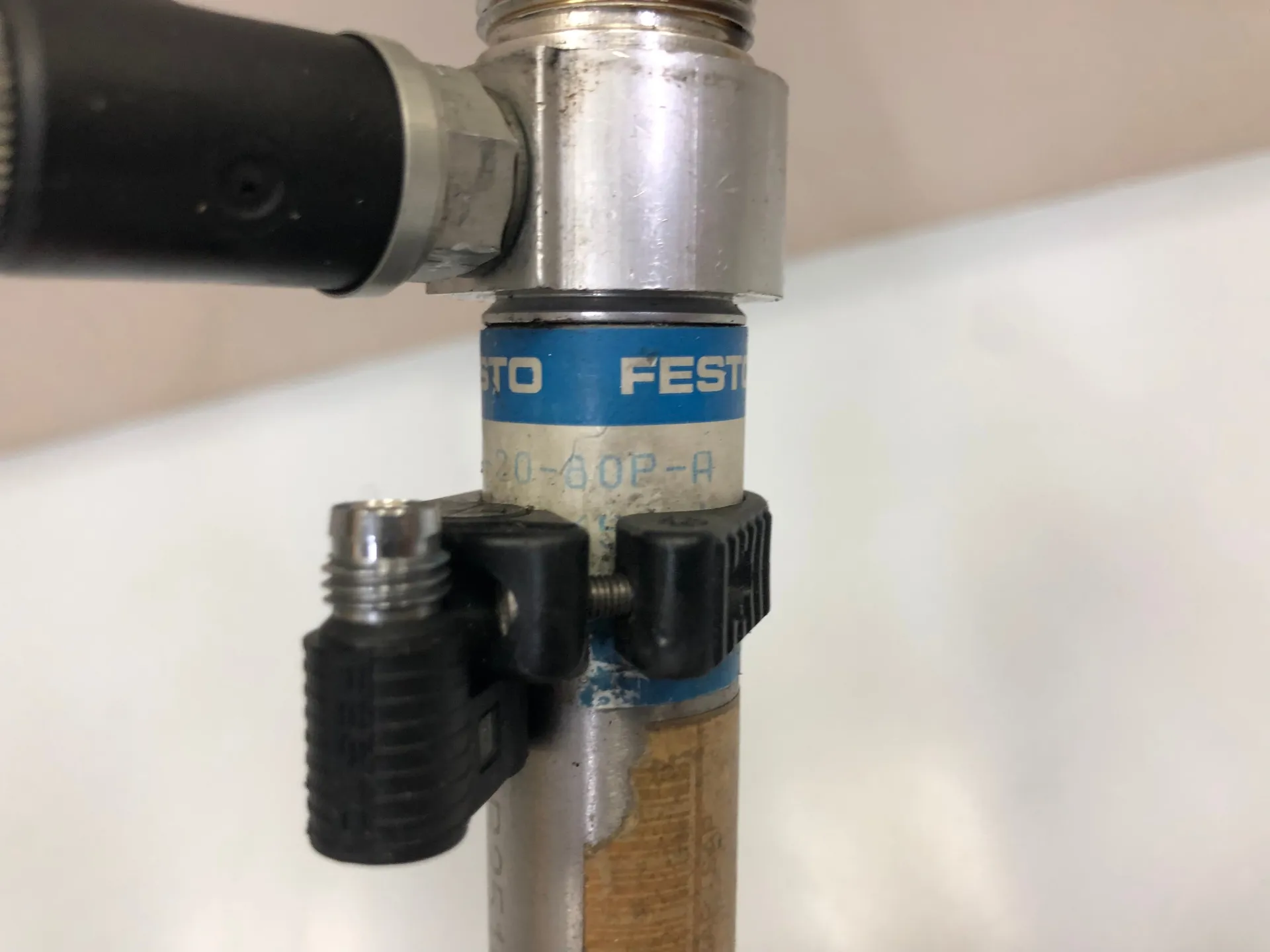 Festo DSNU-20-80P-A Cylinder - Thumbnail 2