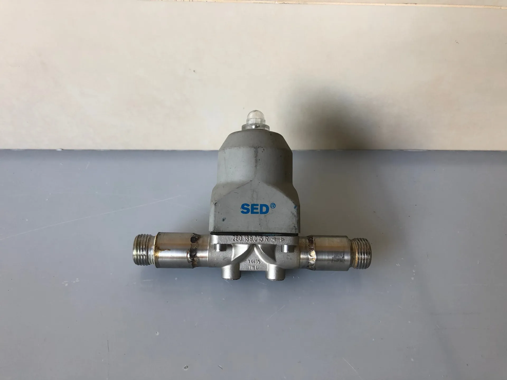 SED Flow Control Valve 188.15.7.40.12.1HGR.07 – Pneumatic Angle Seat Valve - Thumbnail 2
