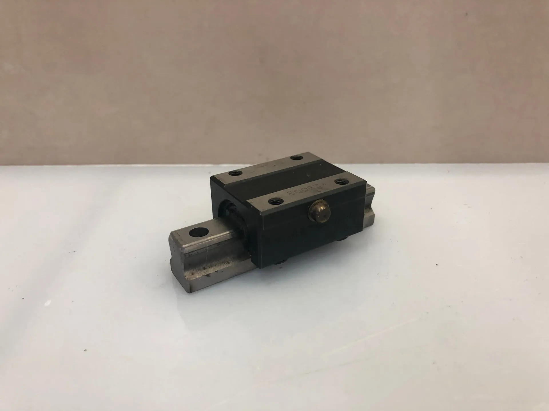 THK 15TBA Linear Bearings with 75mm Rail – Compact Linear Guide Block System - Thumbnail 2