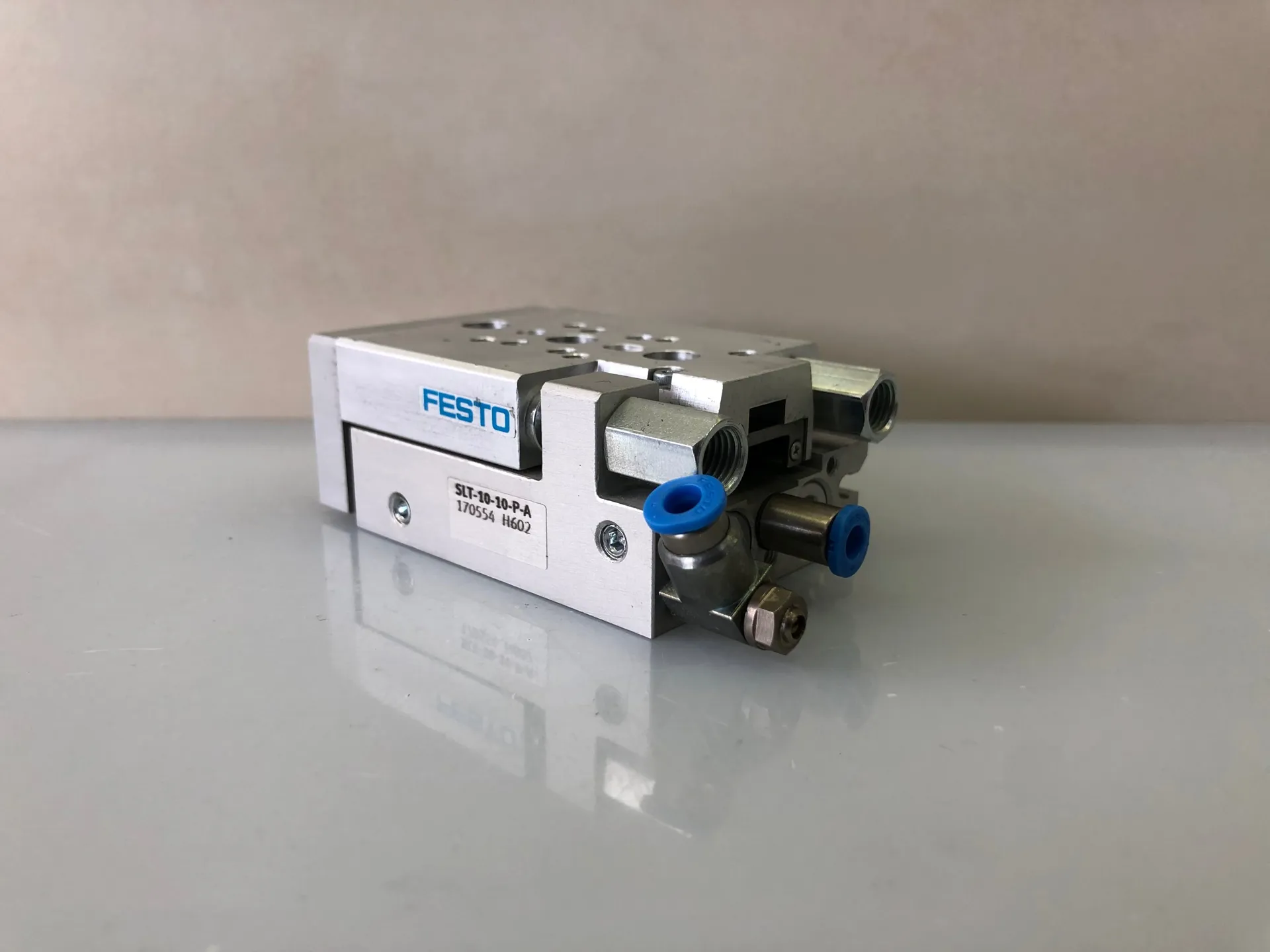 Festo SLT-10-10-P-A 170554 Mini Slide Cylinder - Image 1