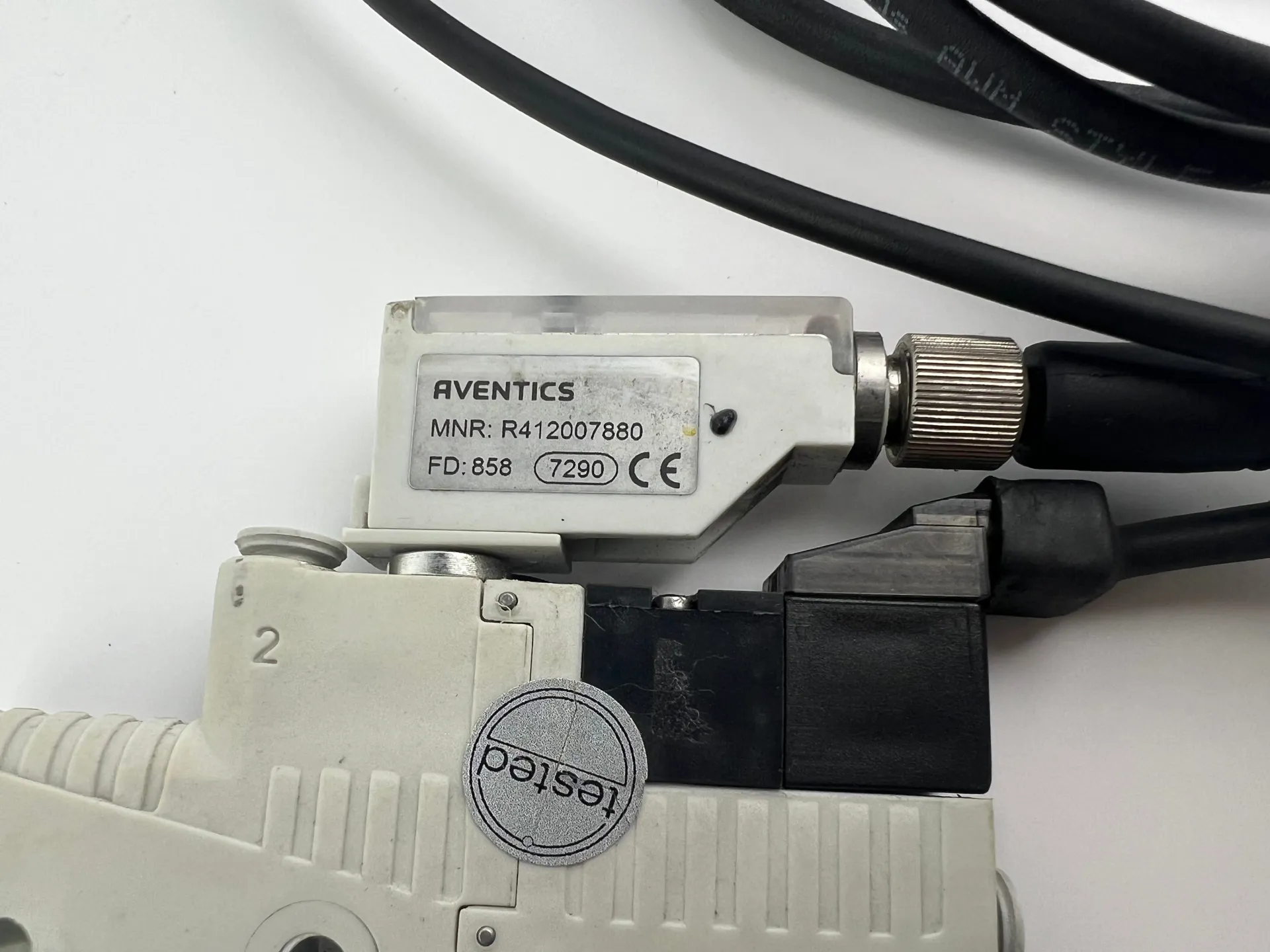 Aventics R412010167 Ejector, Series EBS with 2m Cable - Thumbnail 3