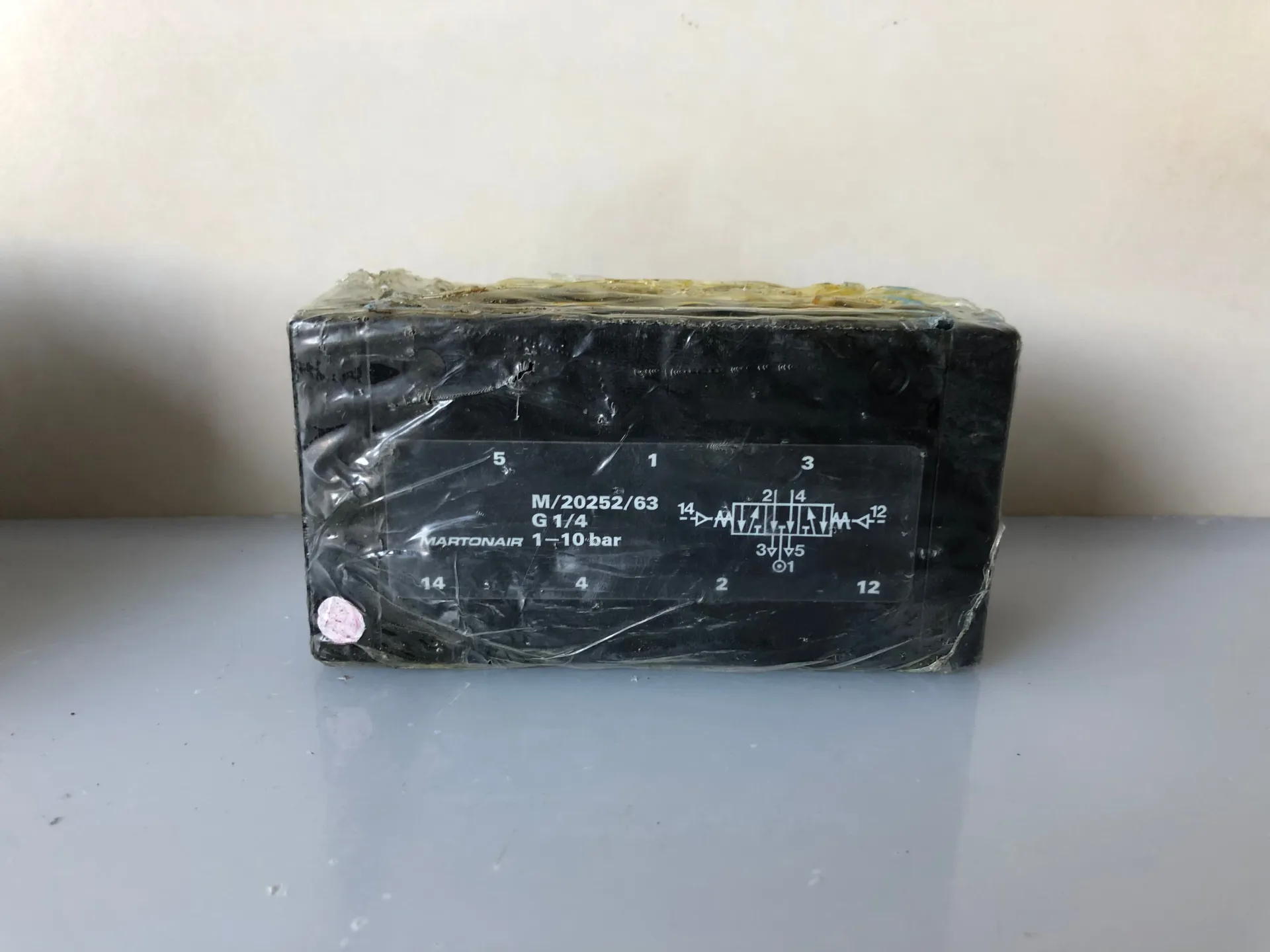 1x New NORGREN M/20252/63 Solenoid Valve – 5/2 Way Pneumatic Valve - Thumbnail 3