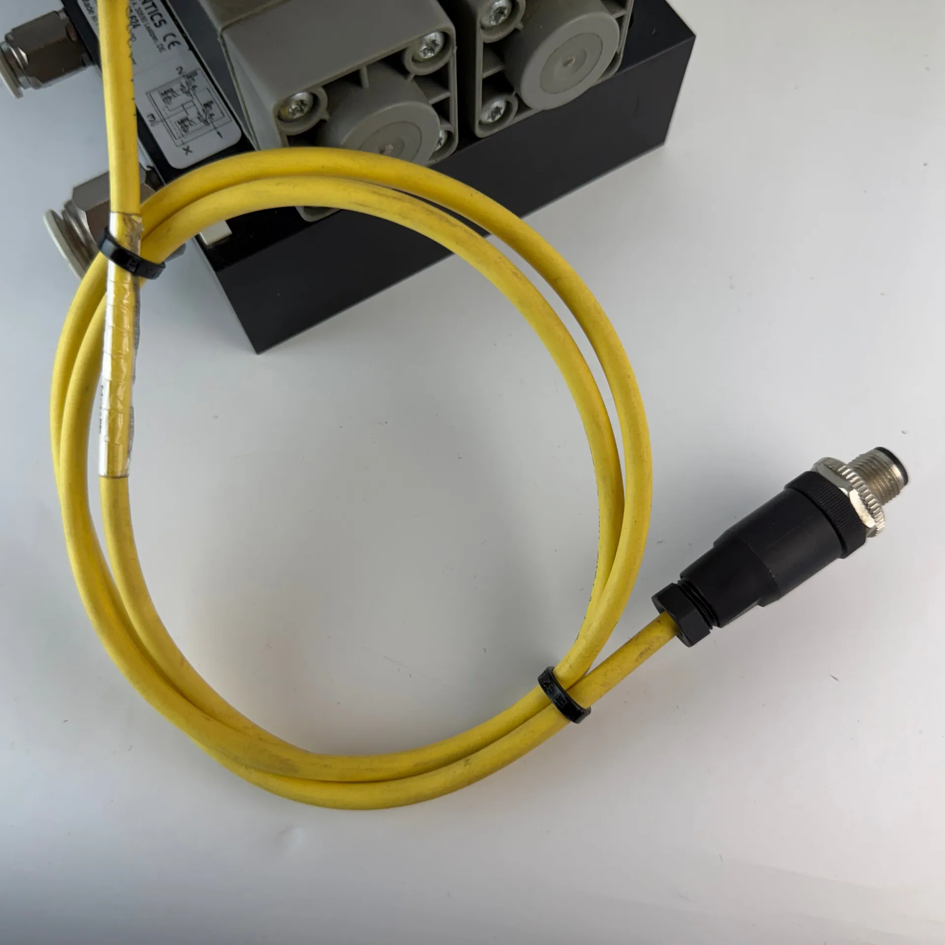 AVENTICS Dual 5/2 Directional Valve R422 002 577 w/ Valve Island R422 003 624 + Sensors - Thumbnail 7