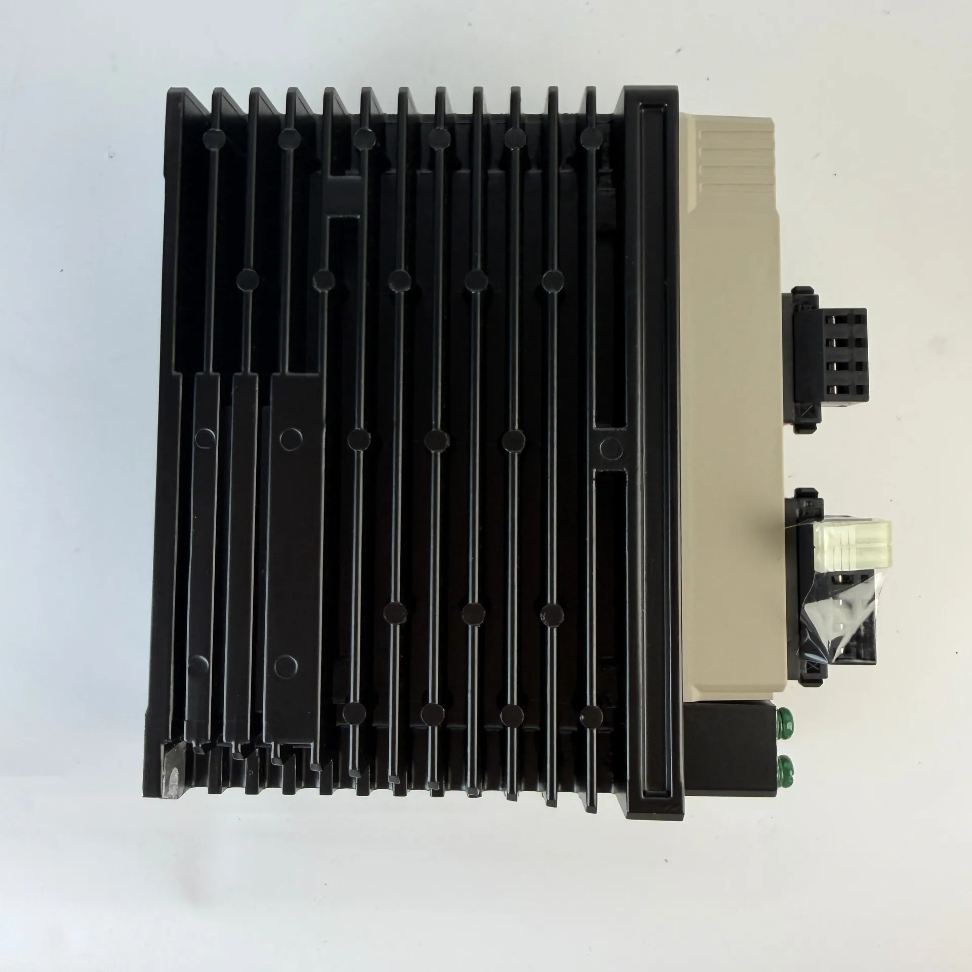 Omron R88D-GN04H-ML2 G-Series 400W AC Servo Driver MECHATROLINK-II 200-240VAC - Thumbnail 11