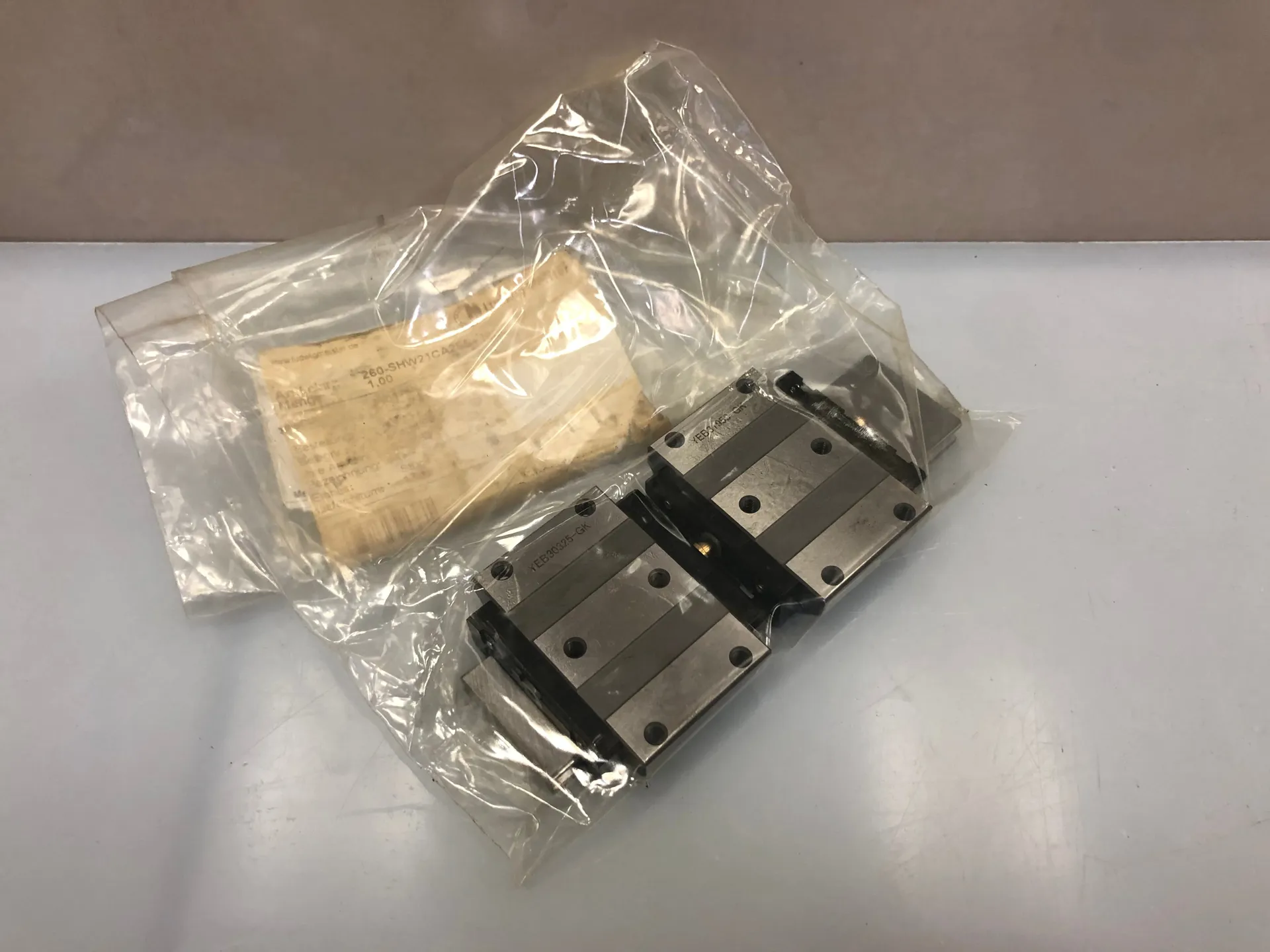 NEW THK SHW21CA2SS+160L Linear Guide – 2 Blocks on 160mm Rail - Image 1