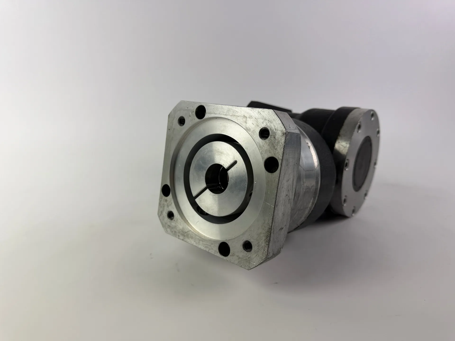 Neugart WPLN 115 Planetary Gearbox 2122553 Precision Gear Reducer Germany - Thumbnail 4