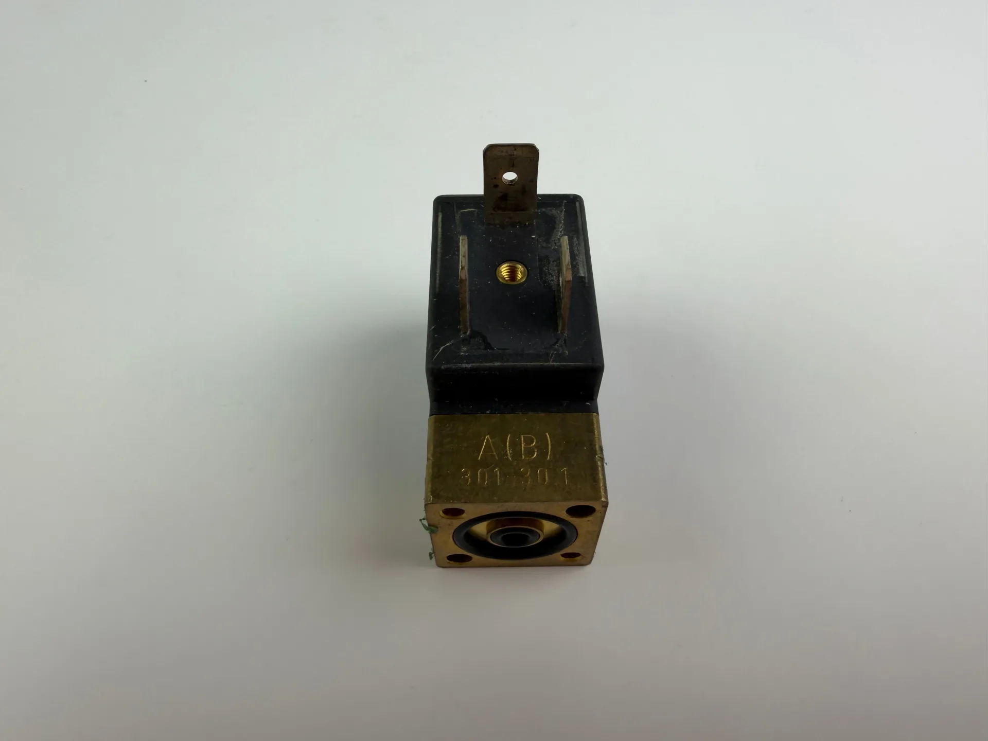 Burkert 301-D-1,6-B Solenoid Valve – Part No. 062407U - Thumbnail 5