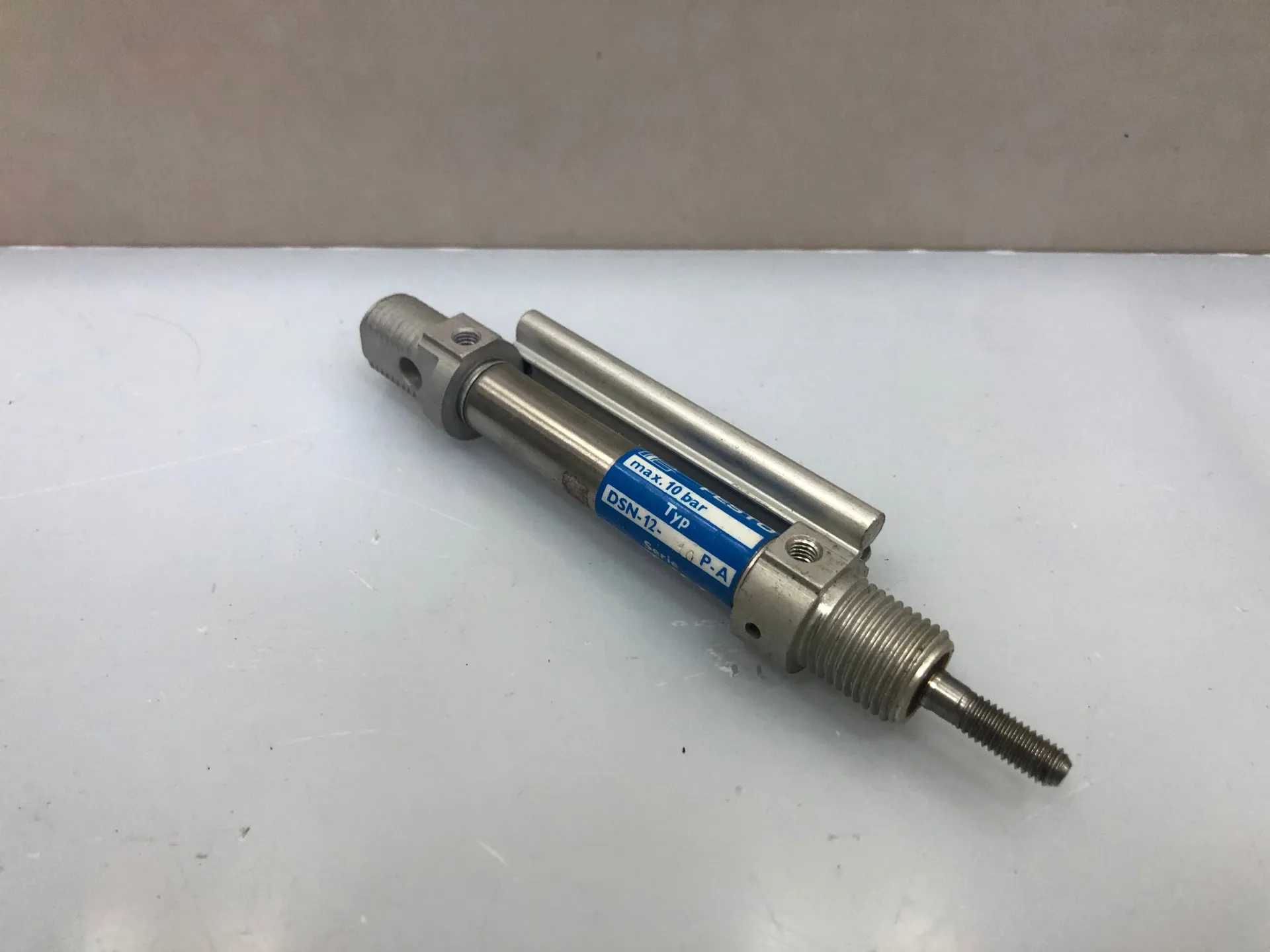 Festo DSN-12-10-P-A Pneumatic Cylinder 12mm Bore 10mm Stroke 10 Bar – 10.89R - Image 1