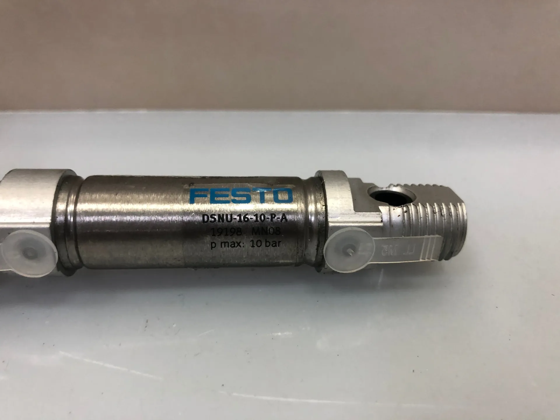 NEW FESTO PNEUMATIC CYLINDER DSNU-16-10-P-A 19198 - Image 1
