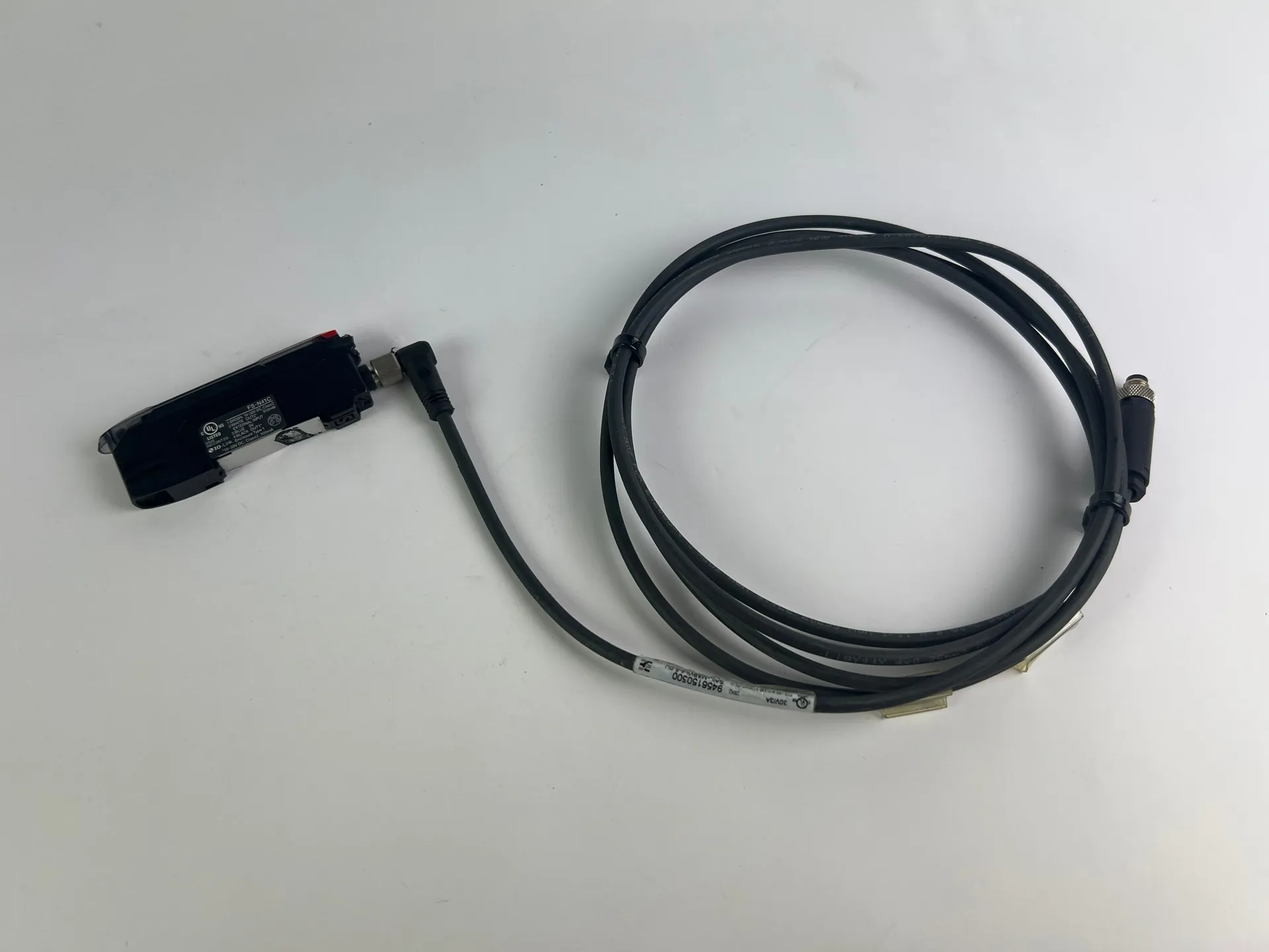 Keyence FS-N41C Fiber Sensor Amplifier + 220cm Cable - Image 1