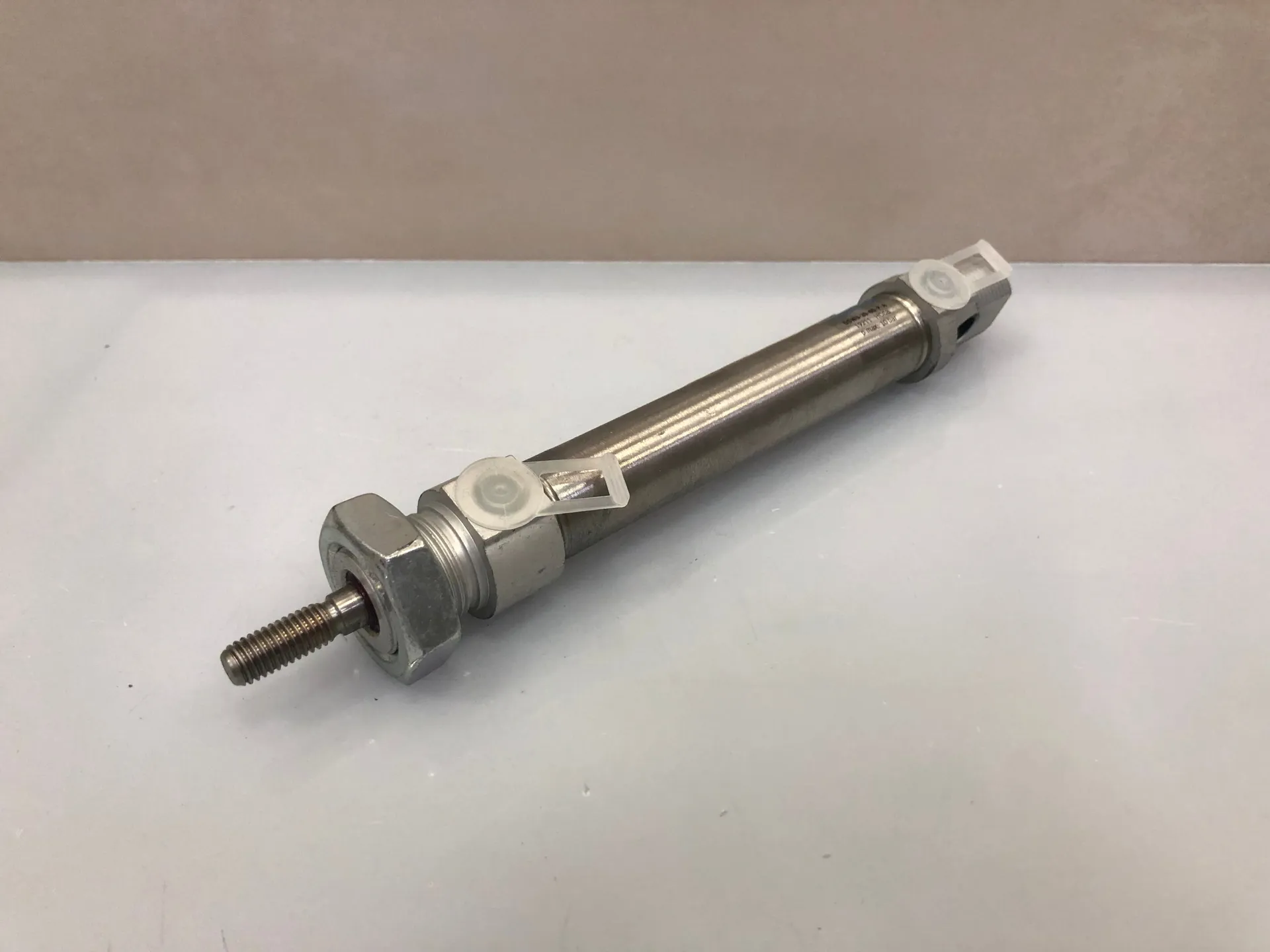 NEW Festo DSNU-20-80-P-A 19211 Standard Cylinder - Thumbnail 2