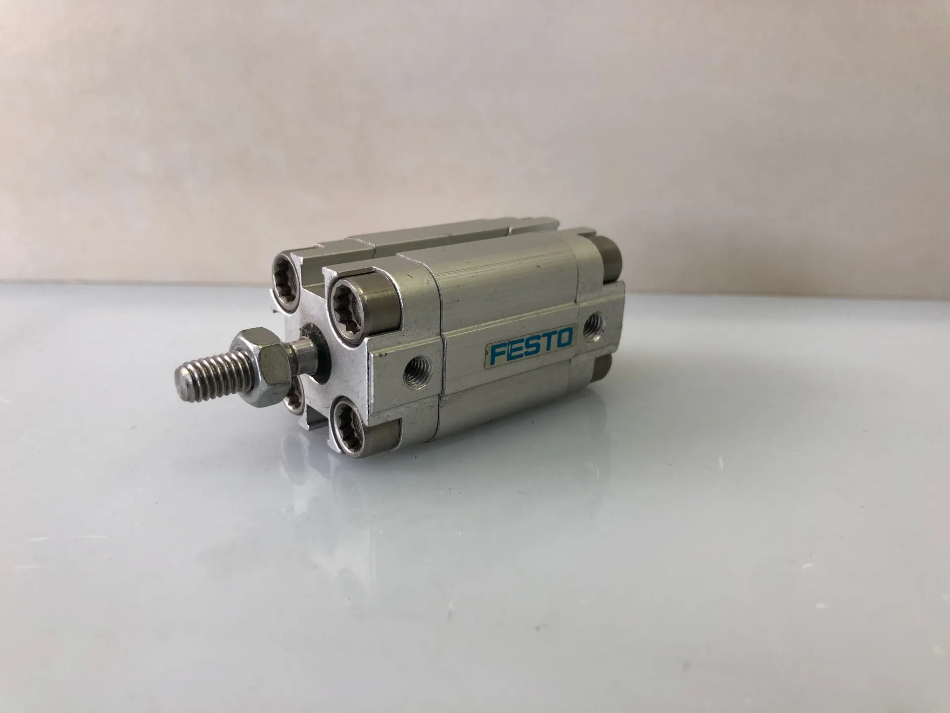 FESTO ADVU-12-15-A-P-A 156588 ADVU1215APA - Thumbnail 2