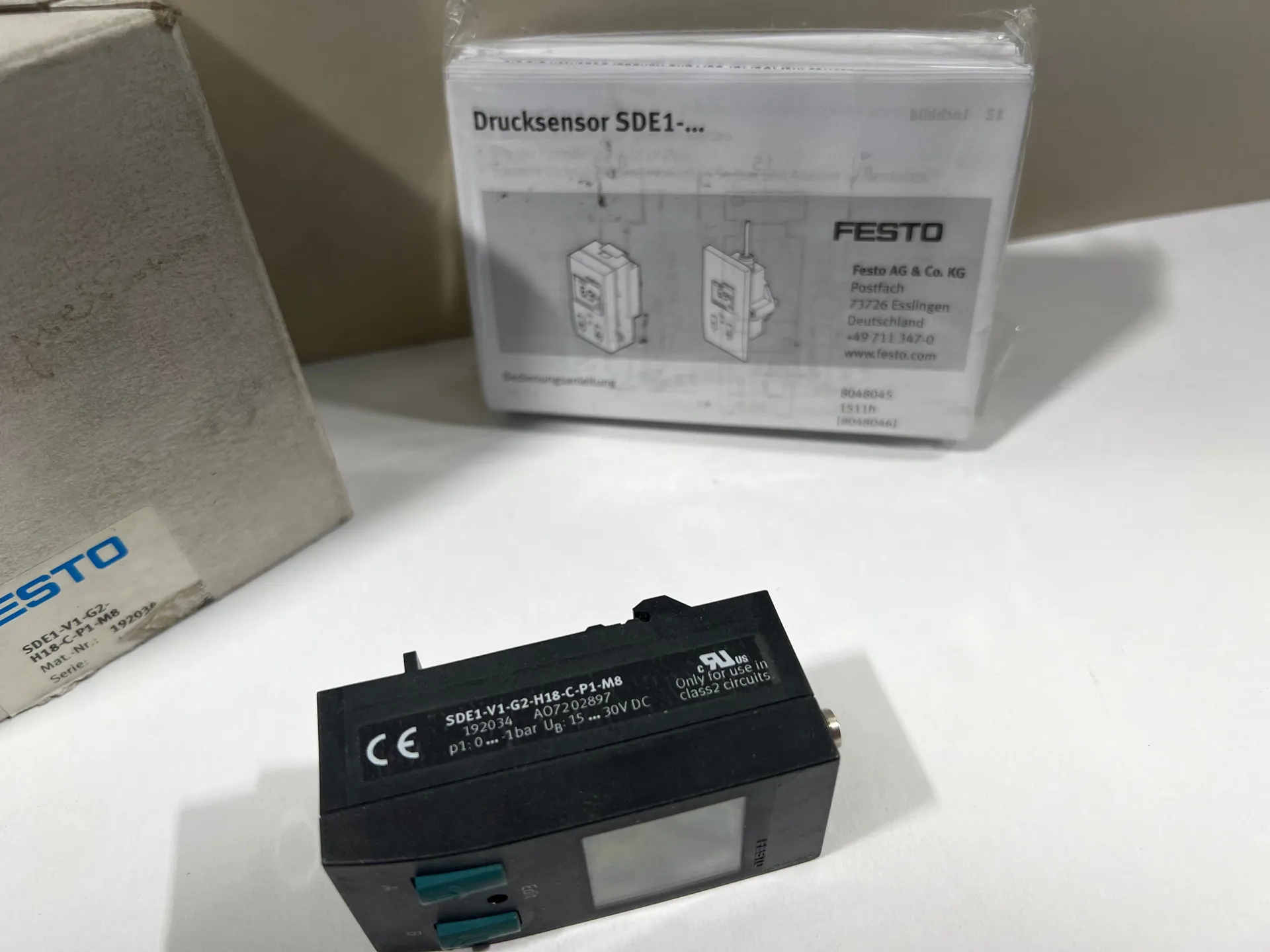 Festo SDE1-V1-G2-H18-C-P1-M8 – 192034 – Pressure Switch – New - Thumbnail 3