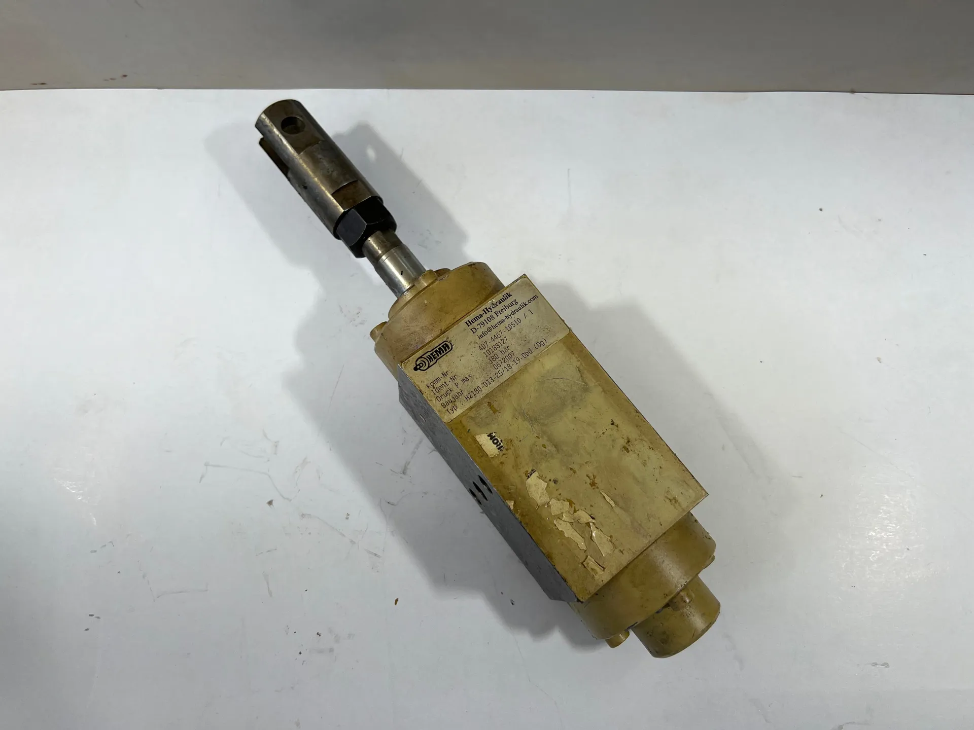 Hema-Hydraulik HZ180-013-25/18-19-DBG Hydraulic Cylinder – 180 Bar - Thumbnail 2