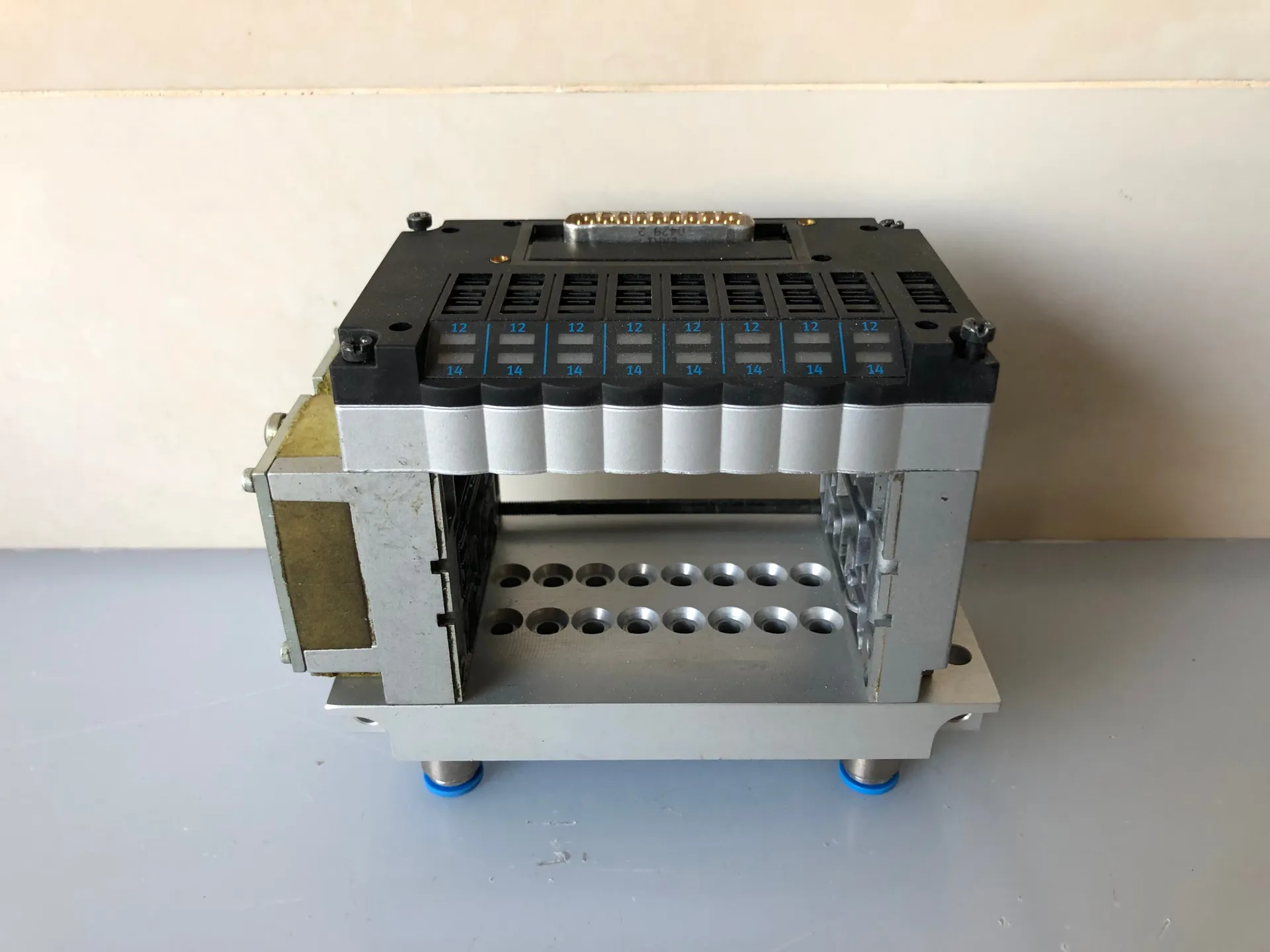 Festo CPV10-GE-MP-8 18255 Valve Terminal – 8-Station Pneumatic Manifold - Thumbnail 2