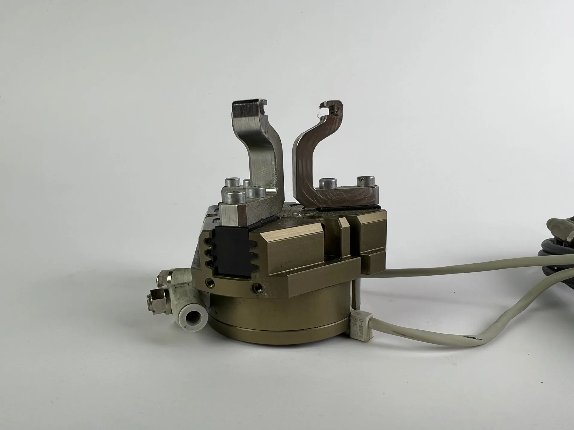 Schunk PZN 50/1 Pneumatic Centric Gripper 303309 355N 4mm + 2 Sensors 240cm - Thumbnail 2