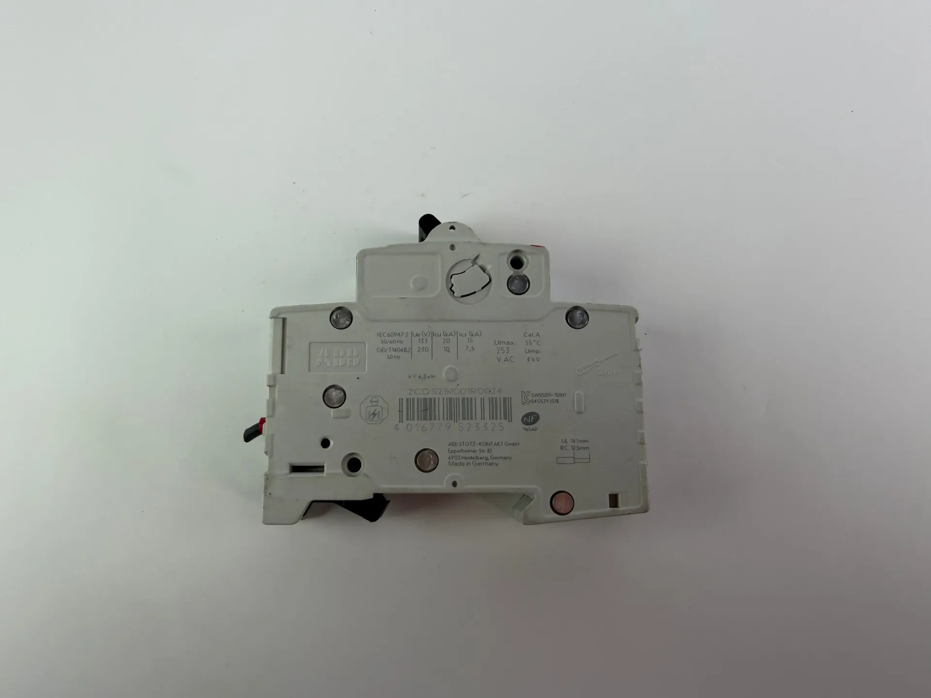 ABB S201-C2 Circuit Breaker 2A 1-Pole 6kA 2CDS251001R0024 - Thumbnail 5