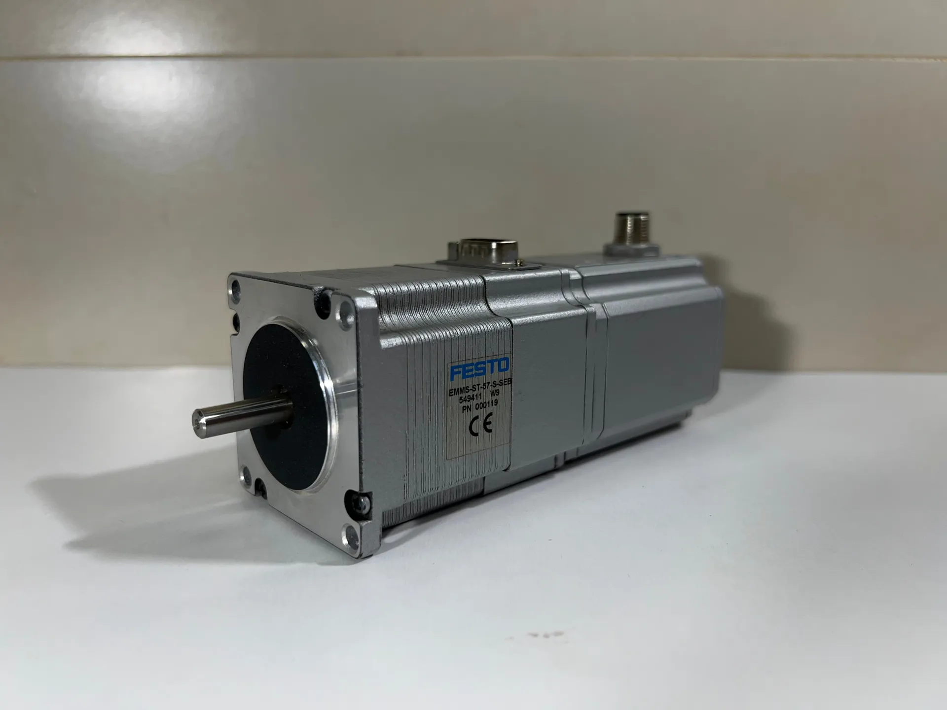 Festo EMMS-ST-57-S-SEB-G2 / 1370477 Stepper Motor - Thumbnail 3