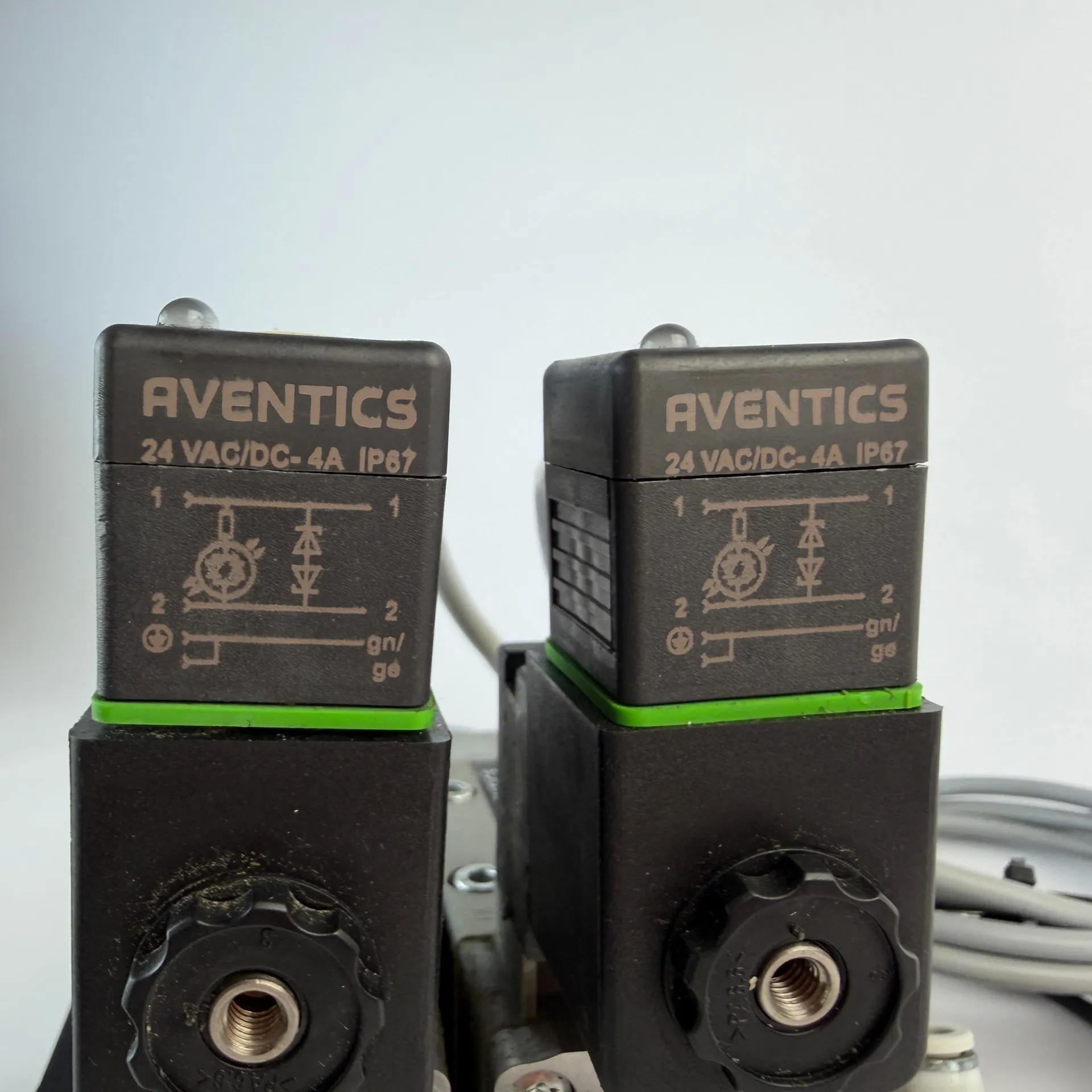 AVENTICS Dual 5/2 Directional Valve R422 002 577 w/ Island R422 003 624 Sensors Coils - Thumbnail 10