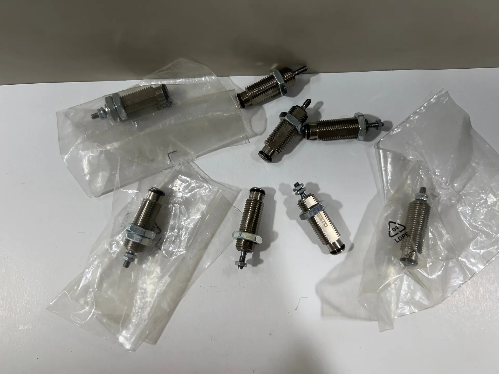 1x Festo AN08F Cylinder 15035 – New - Thumbnail 3