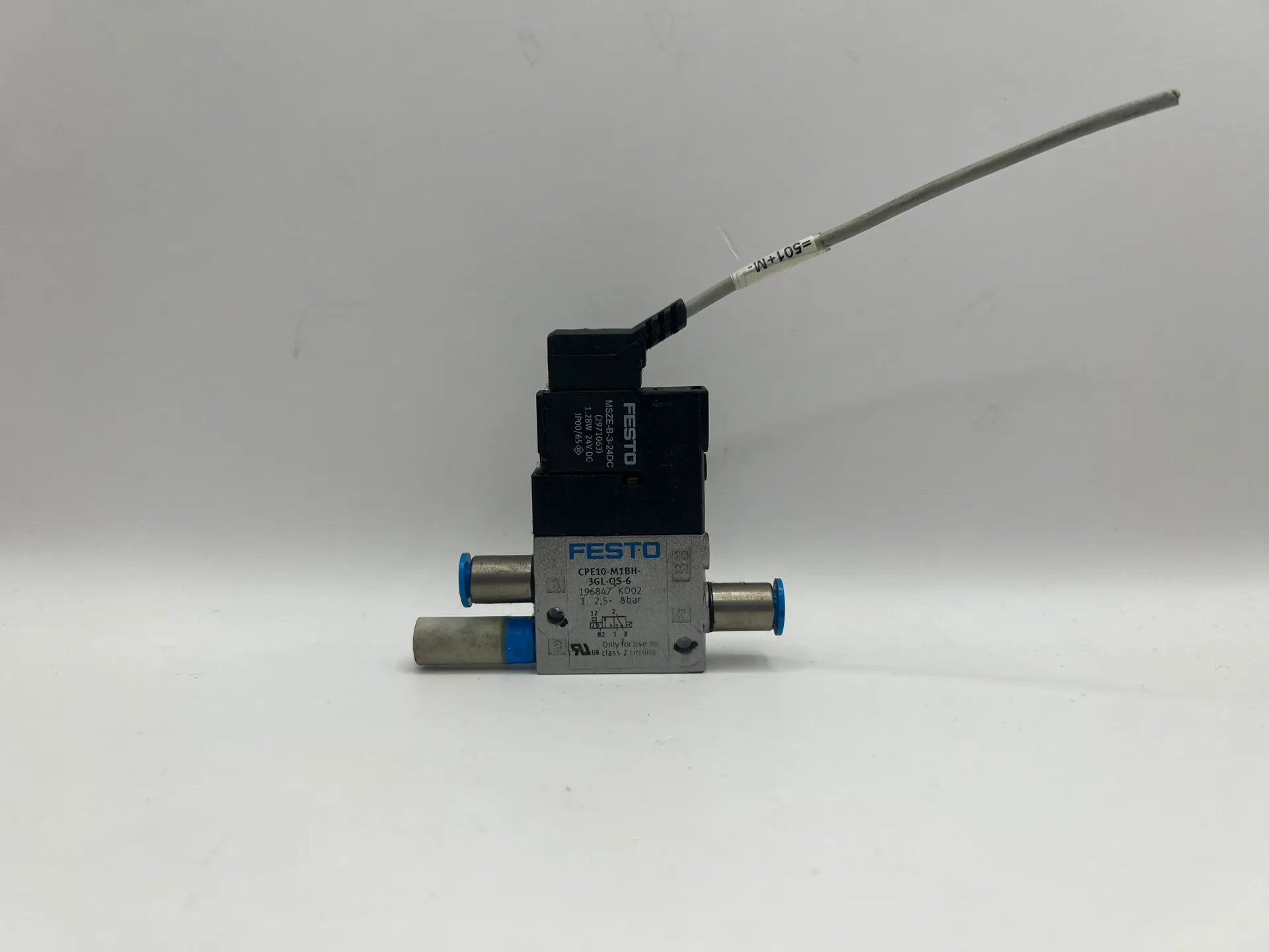 Festo CPE10-M1BH-3GL-QS-6 Solenoid Valve 196847 - Thumbnail 2