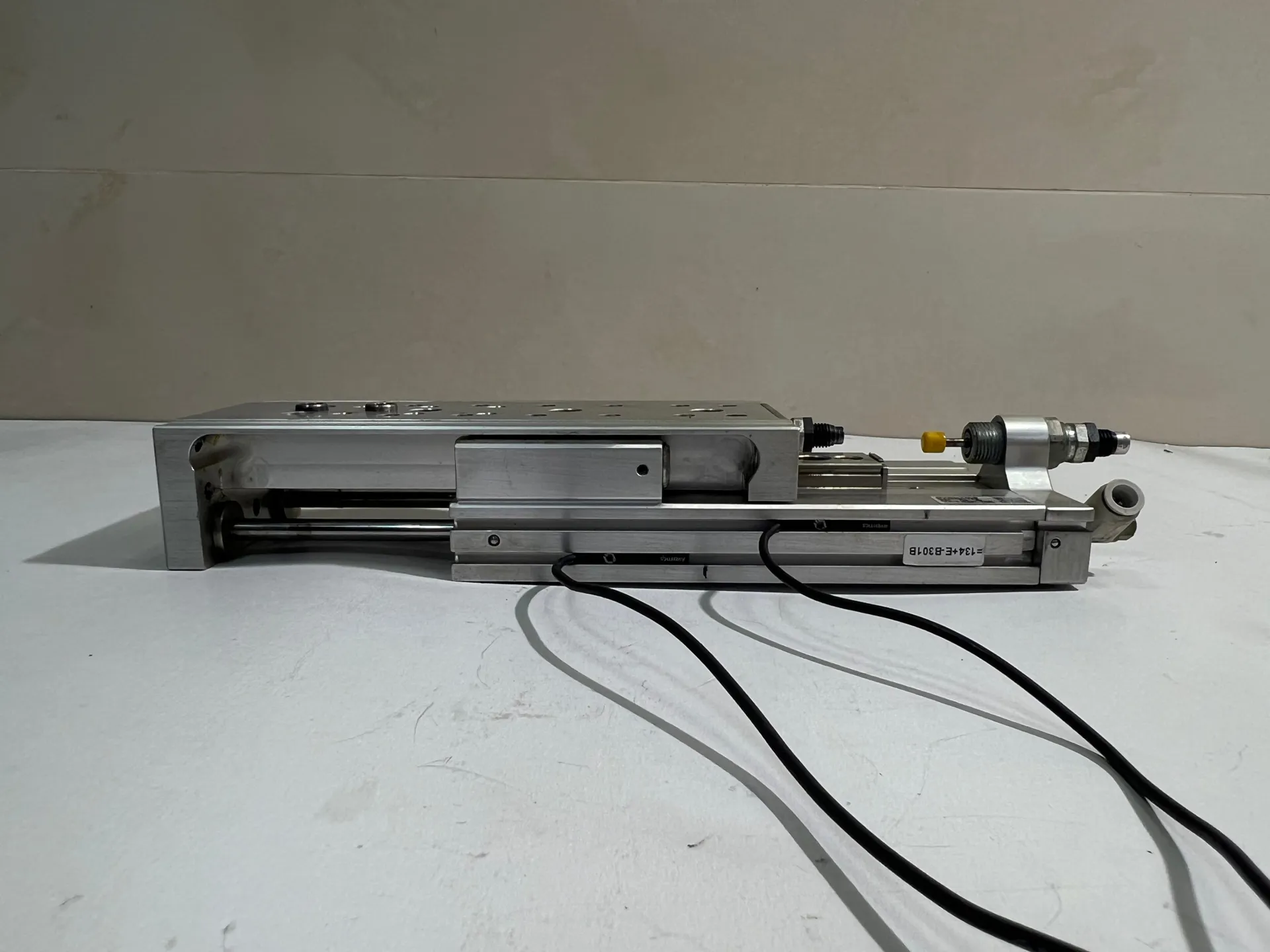 Aventics R480681166 Slide Cylinder 10Bar - Thumbnail 2