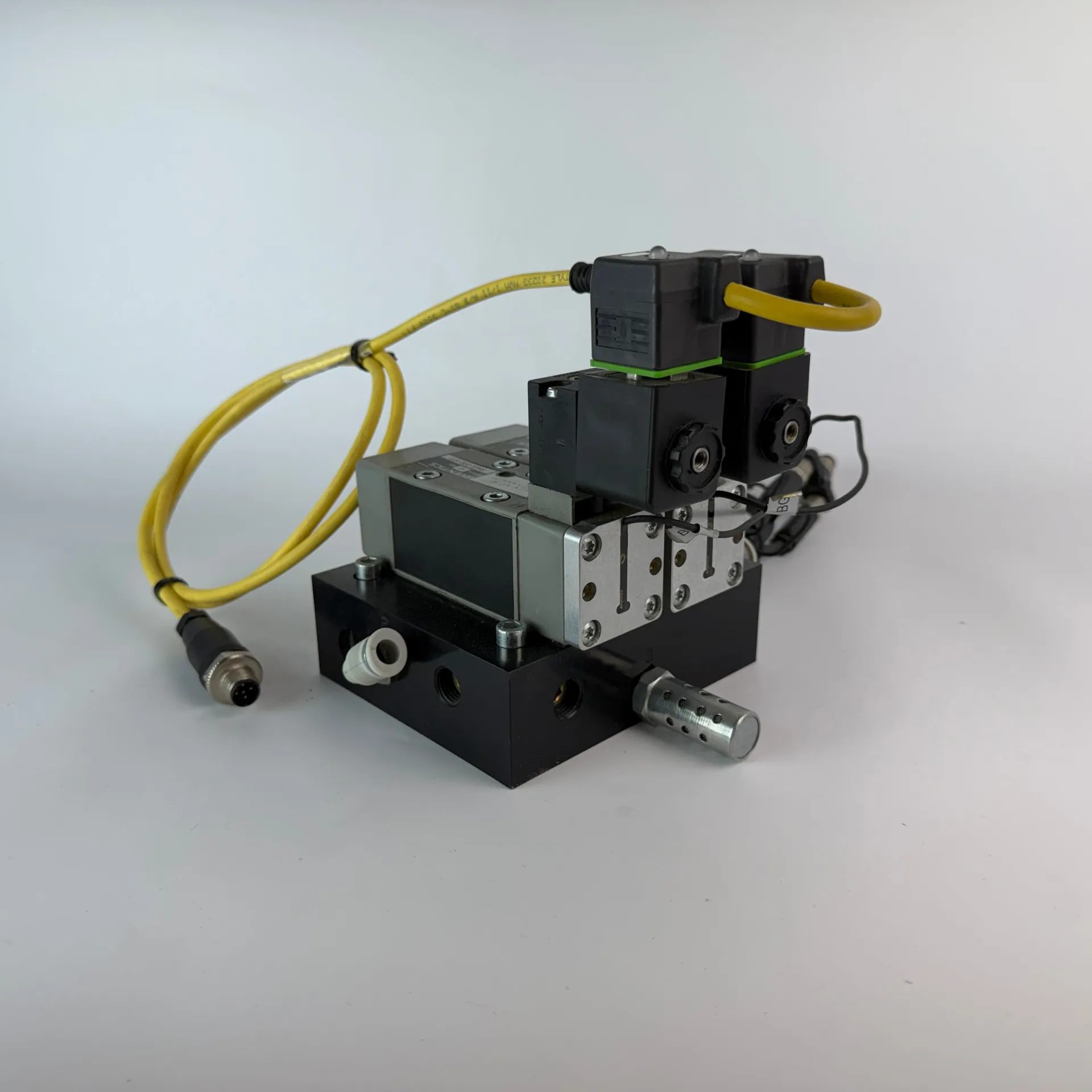 AVENTICS Dual 5/2 Directional Valve R422 002 577 w/ Valve Island R422 003 624 + Sensors - Thumbnail 5