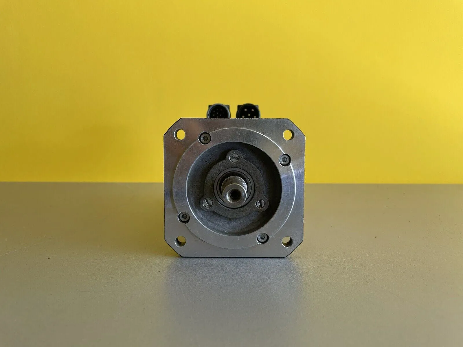MANOTECH AC SERVO MOTOR M404D-00101-0000-4 - Thumbnail 3
