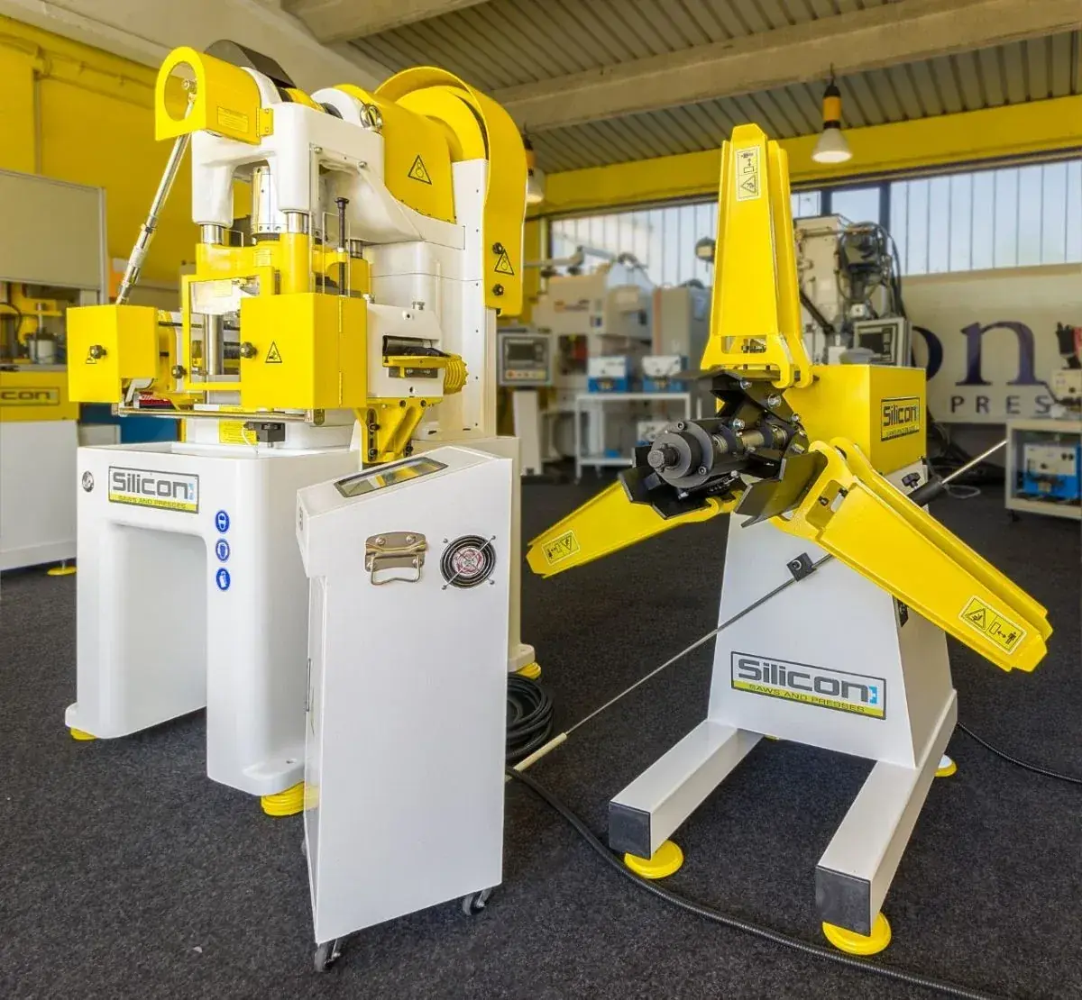 Silicon+ MOT01-300 Motorised Decoiler 1 t, Strip up to 300 mm - Thumbnail 10