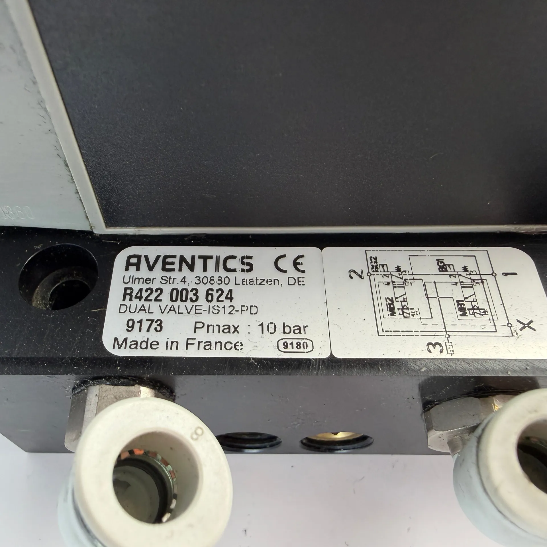 AVENTICS Dual 5/2 Directional Valve R422 002 577 w/ Island R422 003 624 Sensors Coils - Thumbnail 6