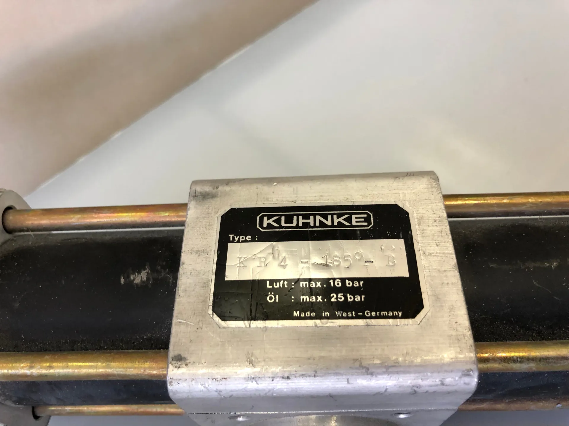KUHNKE KR 4‑185‑B Rotary Actuator Drehantrieb - Thumbnail 3