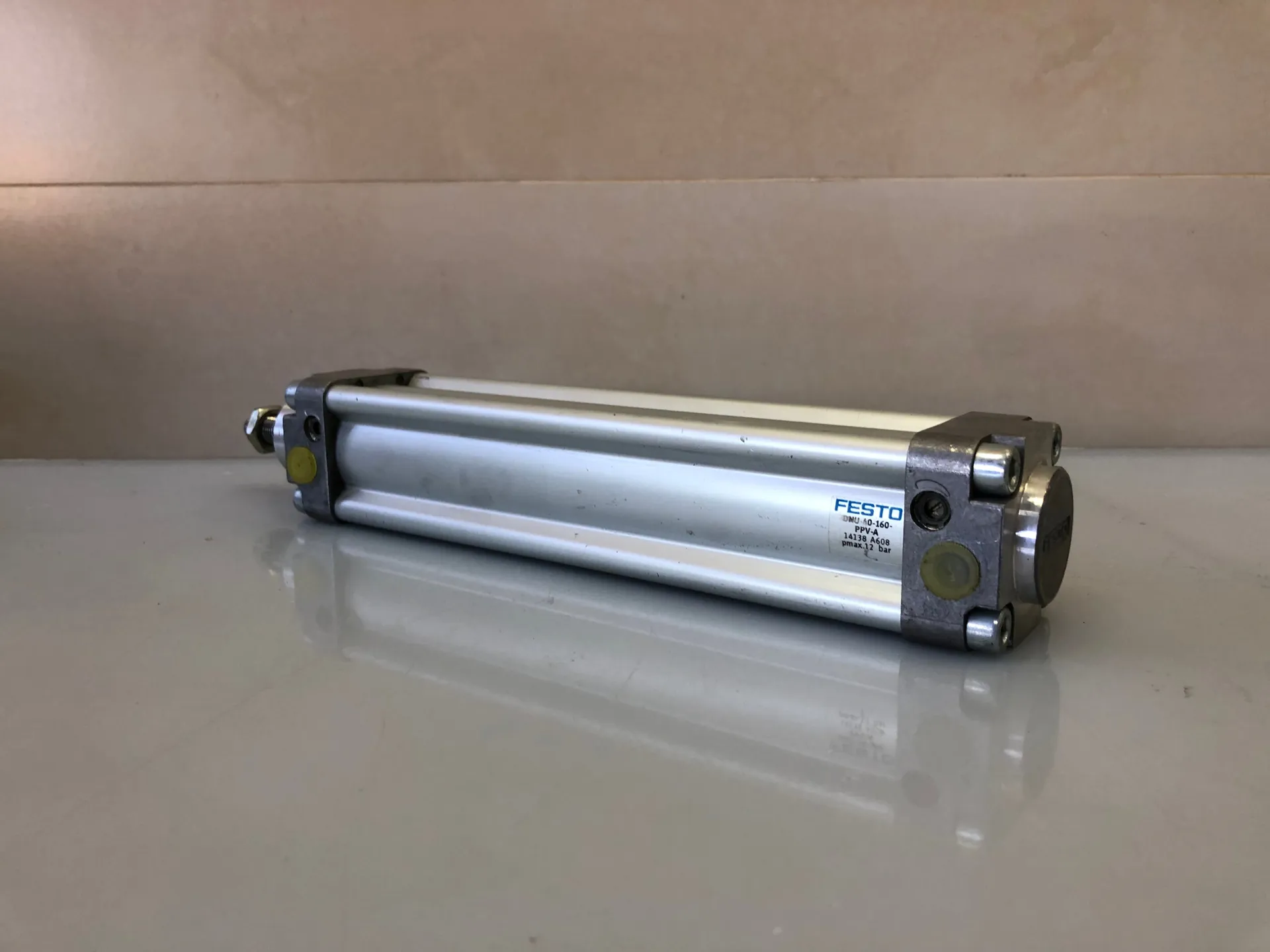 FESTO DNU‑40‑160‑PPV‑A ISO Cylinder – 40 mm Bore, 160 mm Stroke (P/N 14138) - Image 1