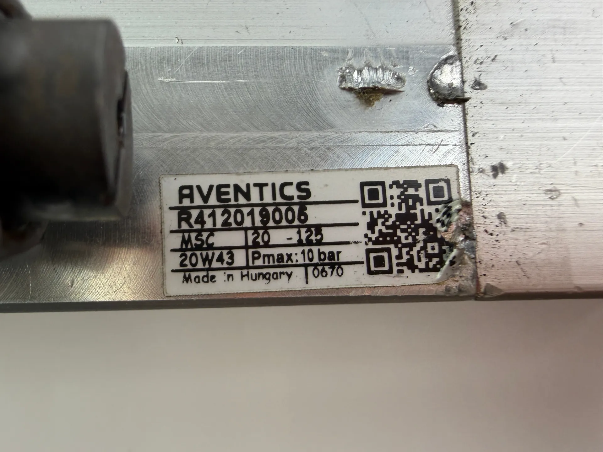 Aventics R412019005 Pneumatic Cylinder 10 Bar - Thumbnail 3