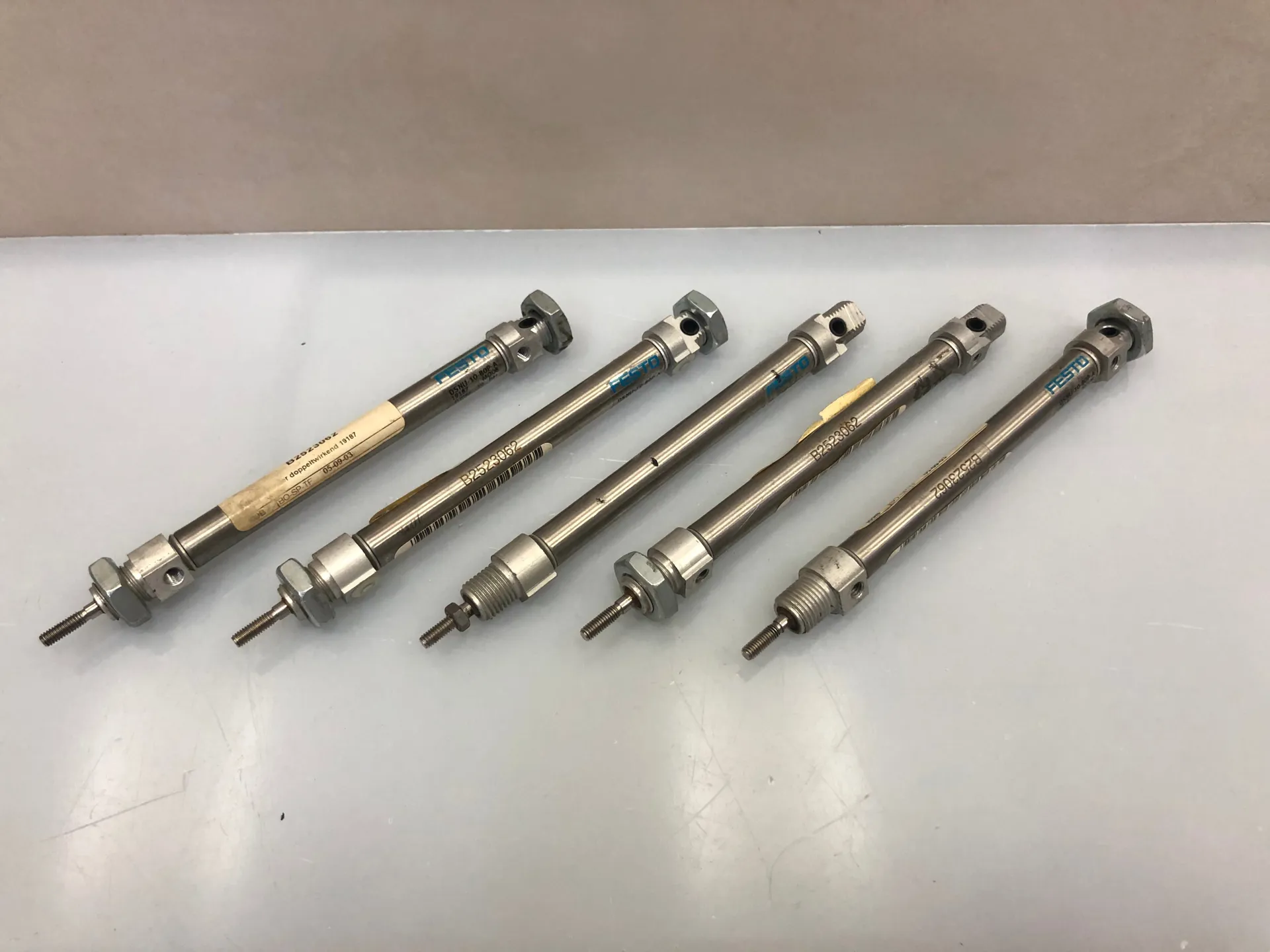 FESTO DSNU-10-80-P-A 19187 ISO Cylinder - Thumbnail 2