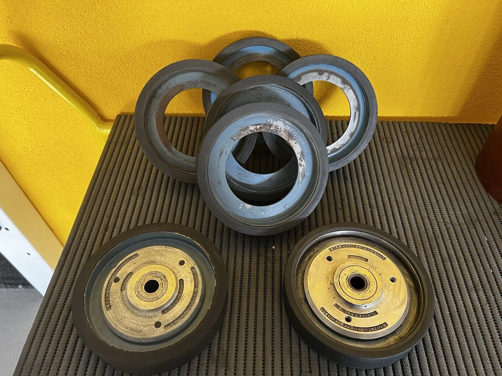 Chicago Rubber Co Inc 20 x 4cm Contact Wheel - Thumbnail 5