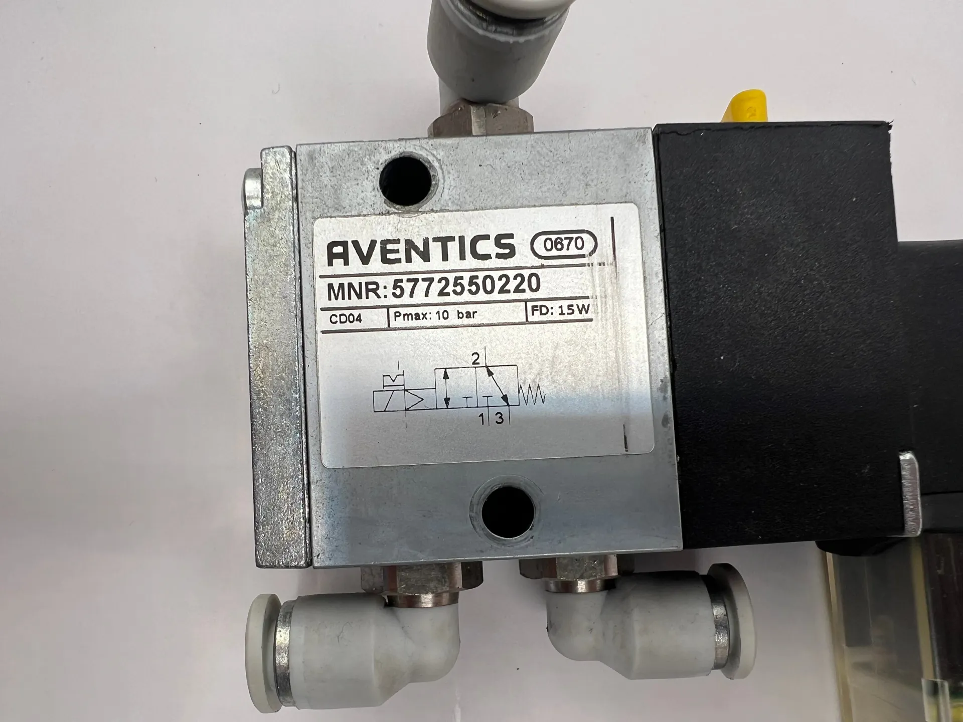 Aventics 5772550220 3/2 Directional Air Valve CD04 Series - Thumbnail 3