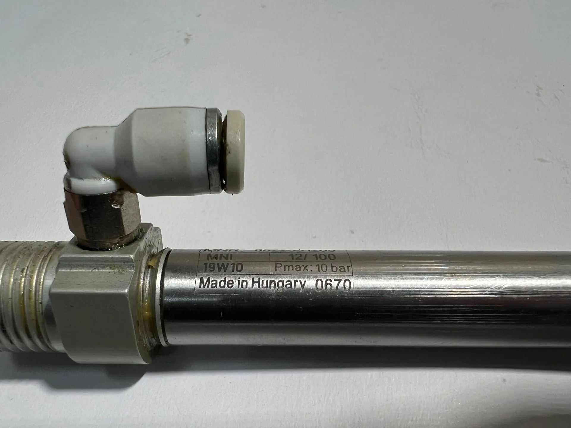 Aventics 0822331205 Pneumatic Cylinder 10Bar - Thumbnail 3