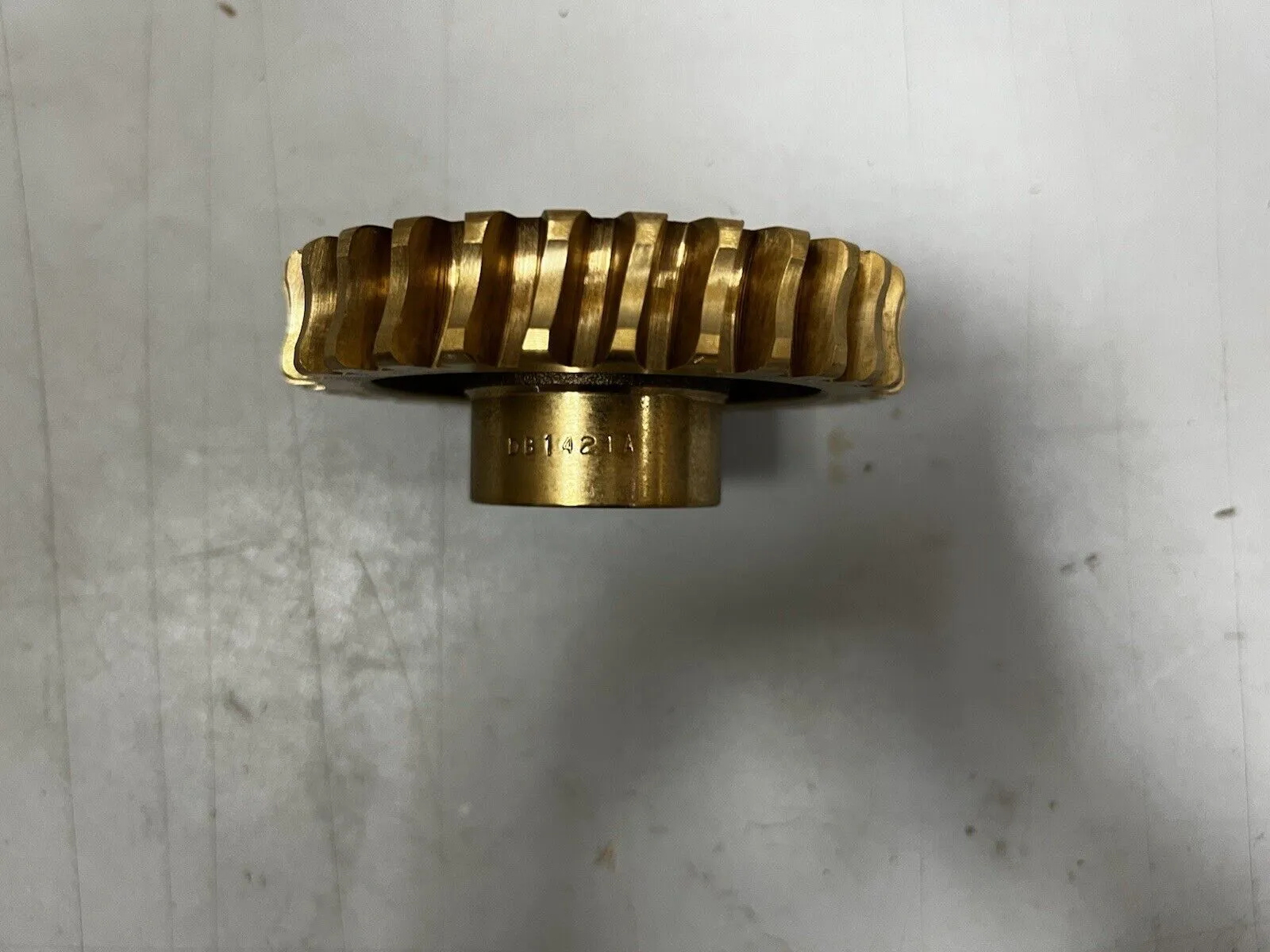 NEW Boston Gear DB1421A Bronze Worm Gear, Pitch: 8", Threads: 2, 30 Teeth 13742 - Thumbnail 3