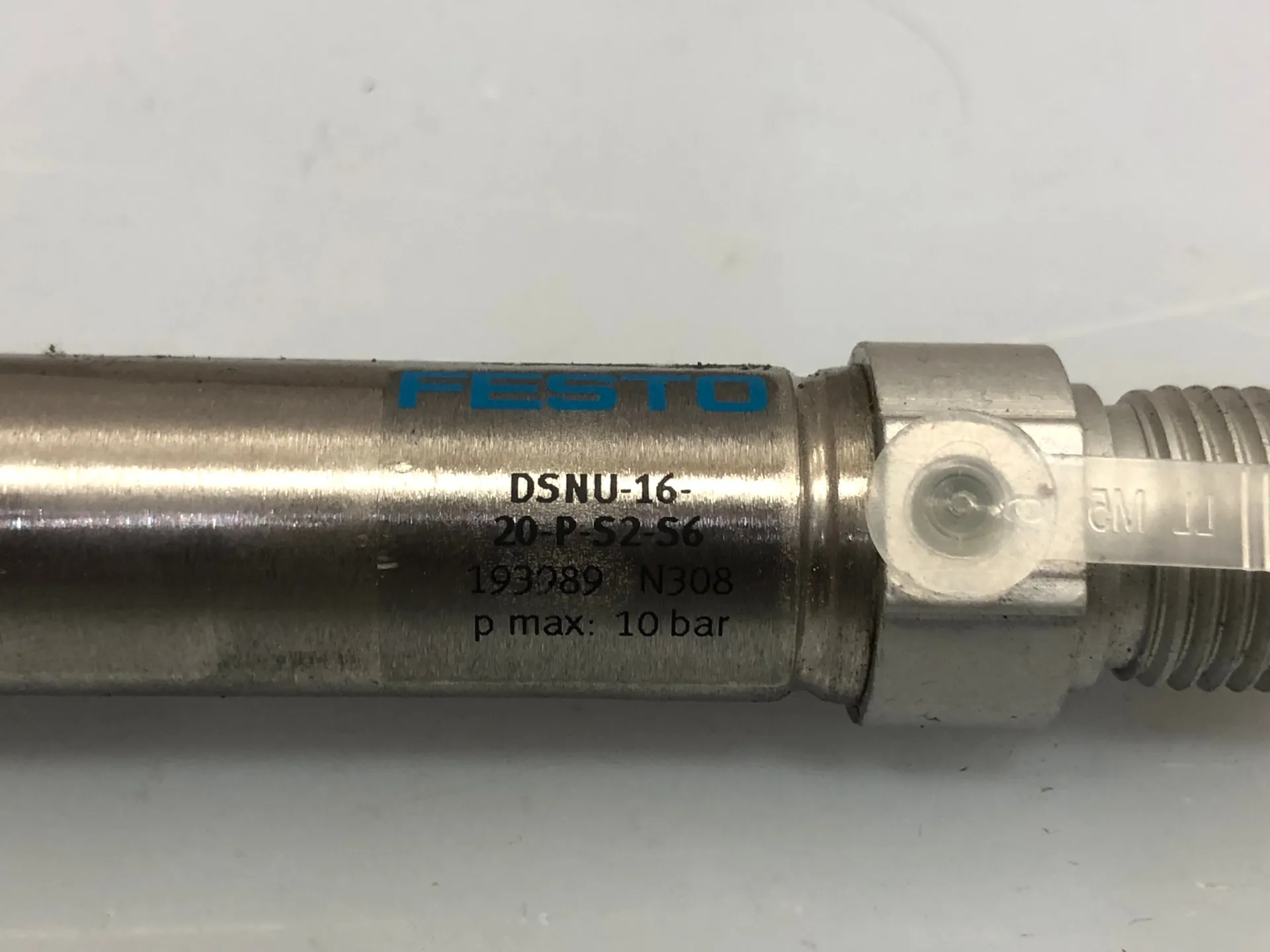 Festo DSNU-16-20-P-S2-S6 Pneumatic Cylinder 16mm Bore 20mm Stroke – 193989 - Thumbnail 3