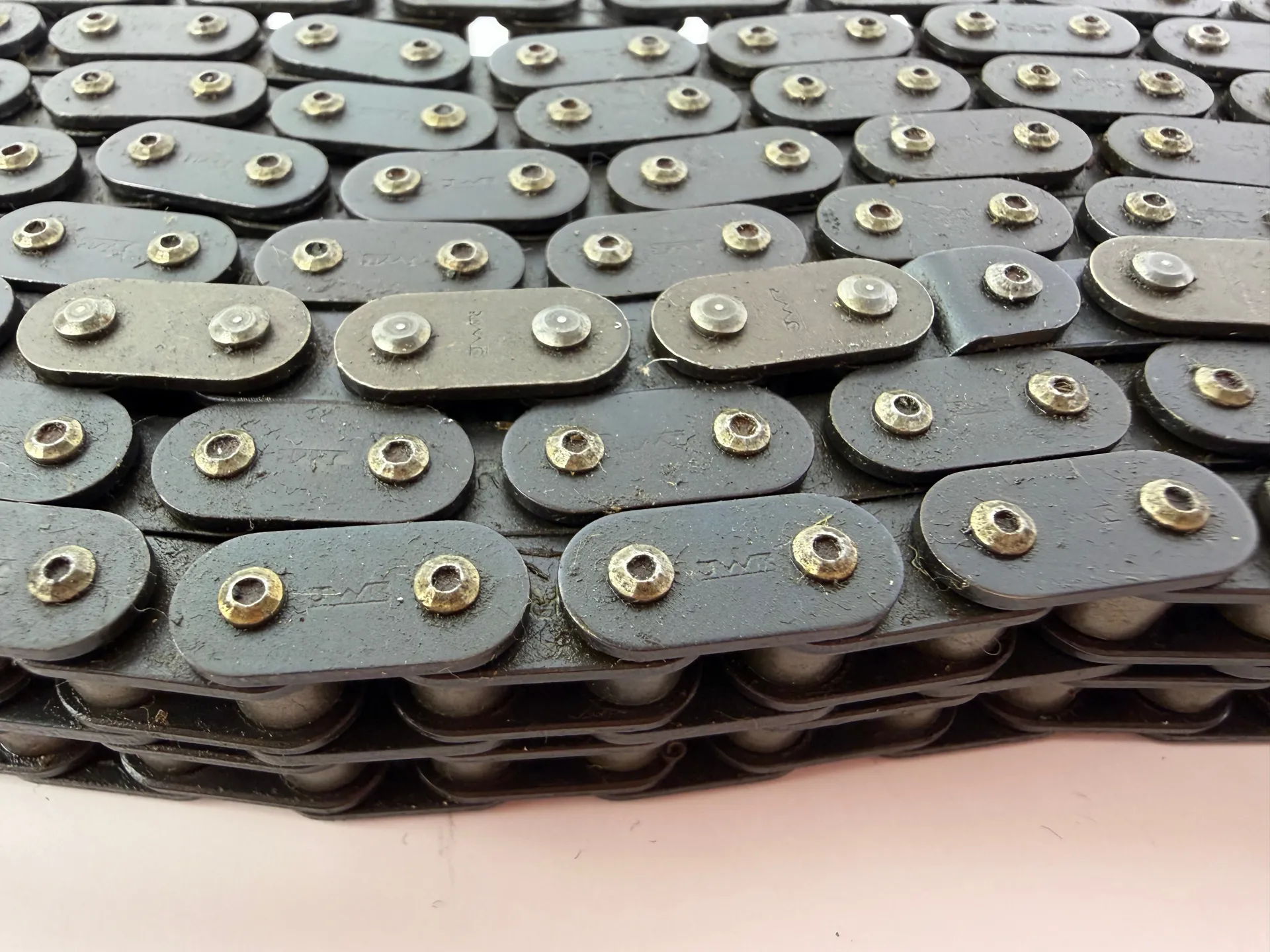 Iwis Industrial Double Roller Chain 22mm Width 86cm Length Conveyor Drive Chain - Thumbnail 3