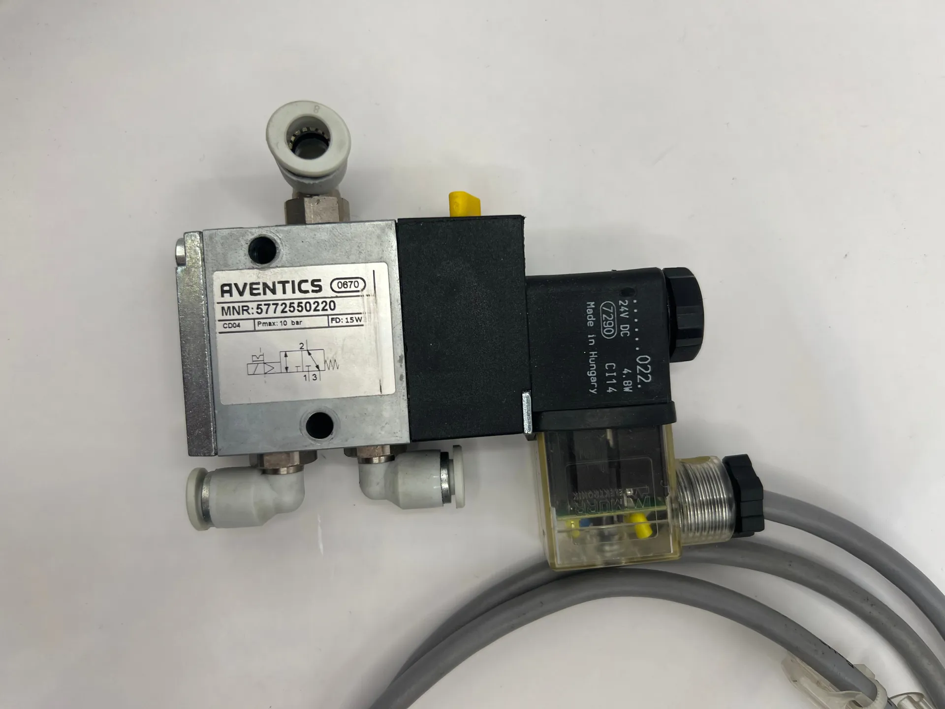 Aventics 5772550220 3/2 Directional Air Valve CD04 Series - Thumbnail 2