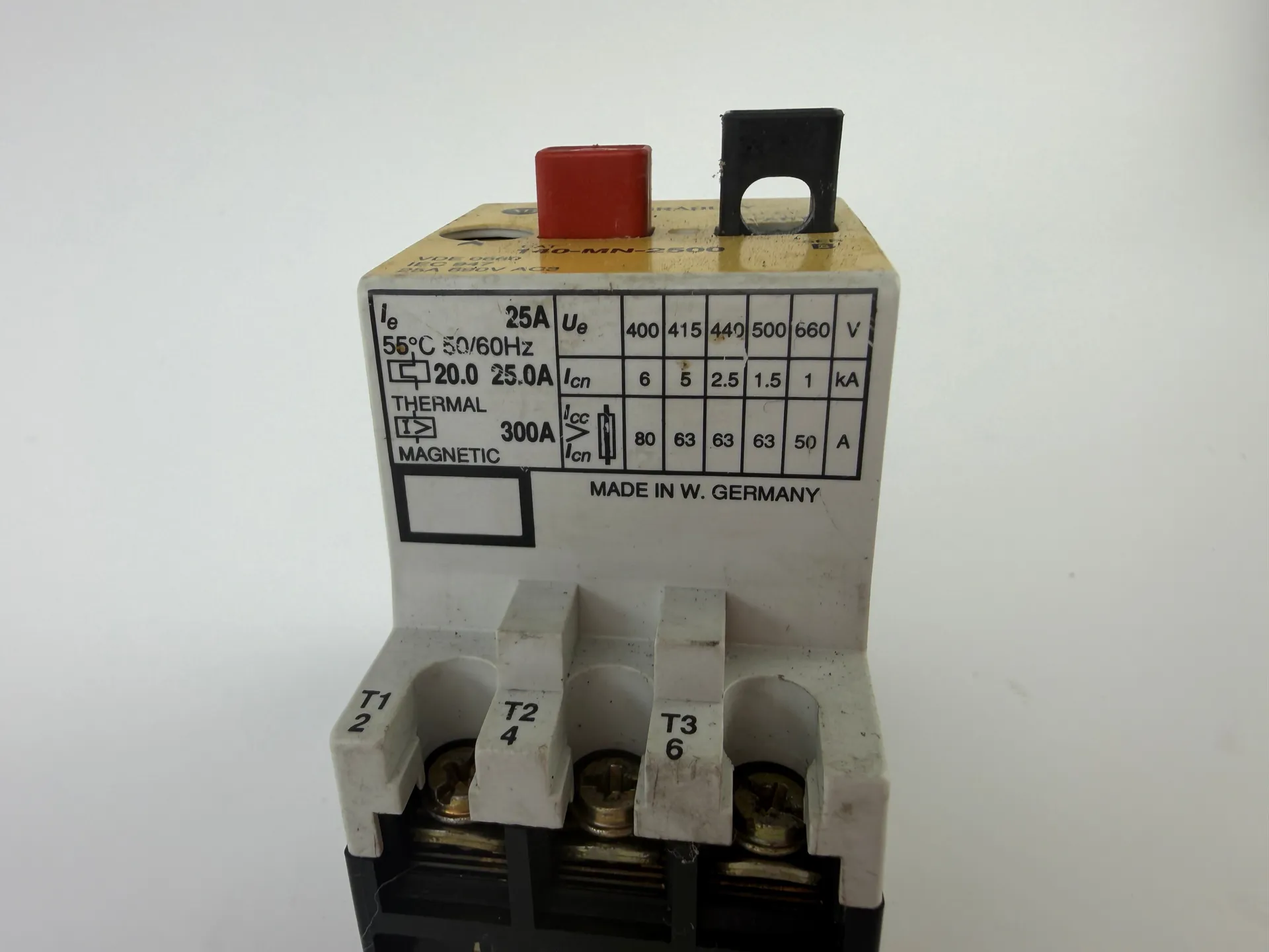 Allen-Bradley 140-MN-2500 Motor Circuit Protector 25A 690V AC3 Ser B - Image 1