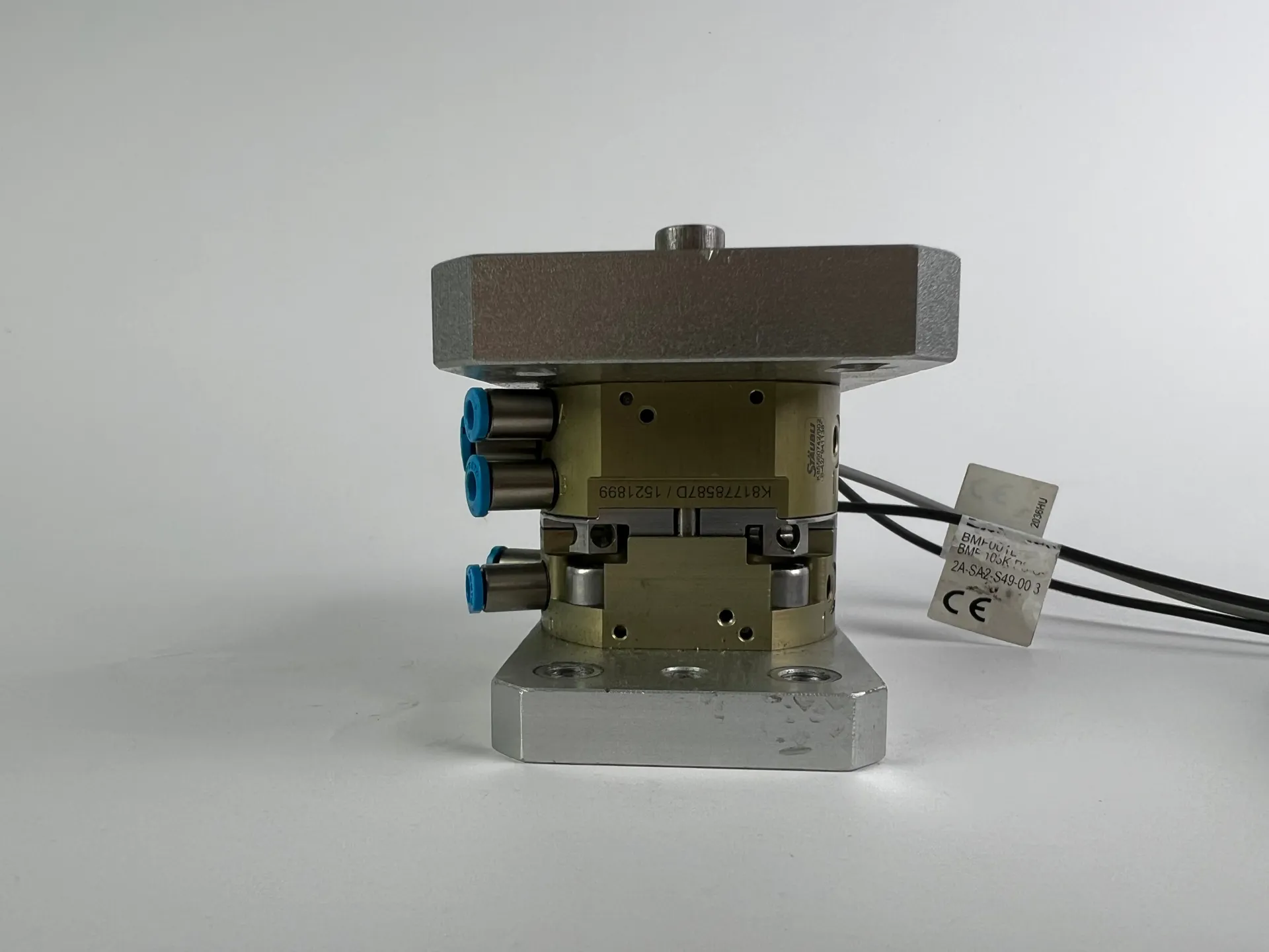 Staubli K85560742/002 B-42 941138 Automatic Robotic Tool + 2x Balluff Sensors BMF001L + 1x Sensor - Thumbnail 6